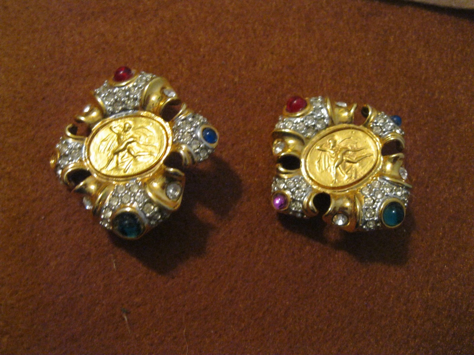 Vintage Lazuli Gripoix Cabochon Chunky Huge Clip On Earrings Matte Gold Etruscan