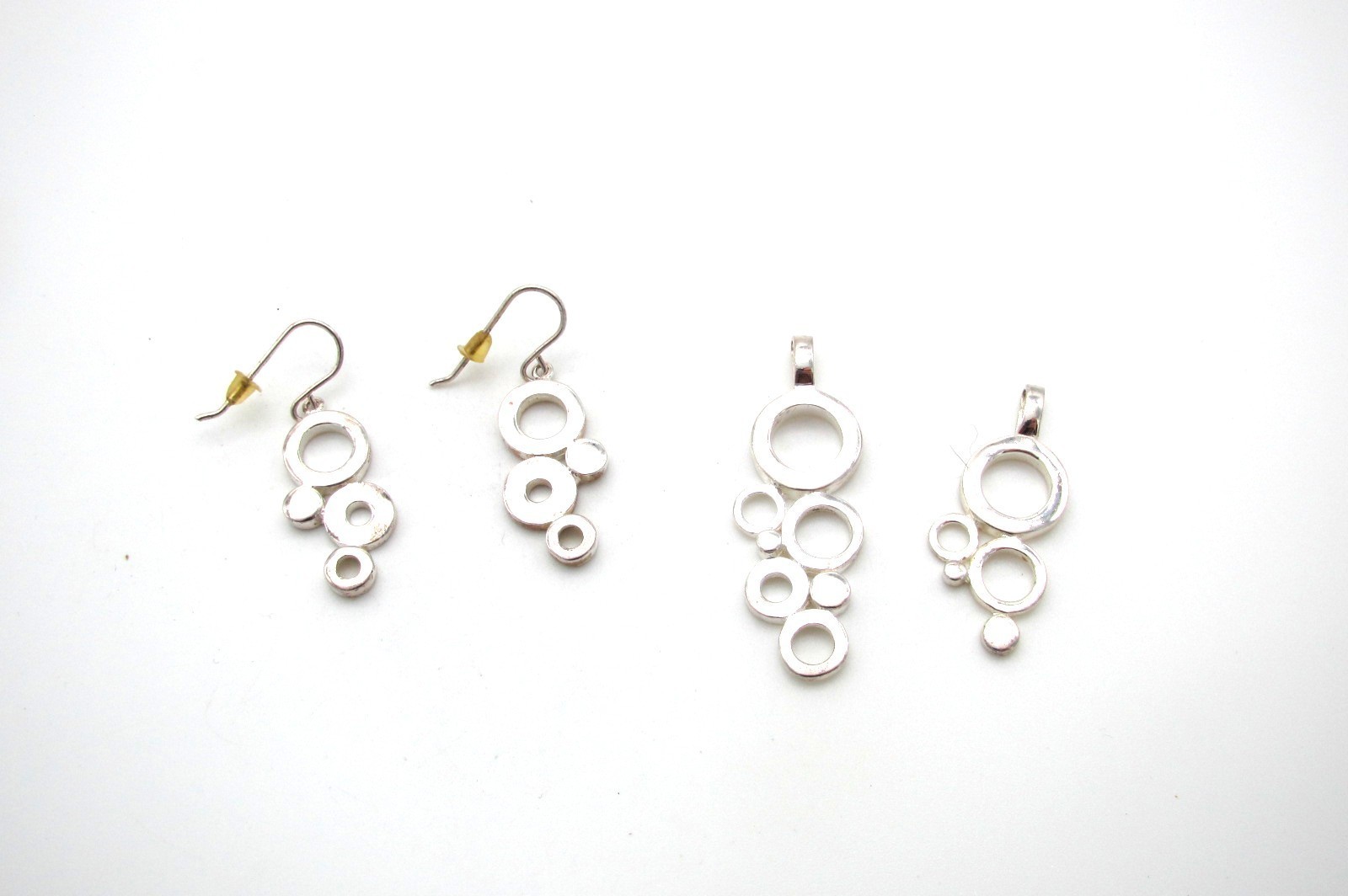 Vtg Thailand Sterling MultiRing Dangle Earrings w/2 Different Size Pendants