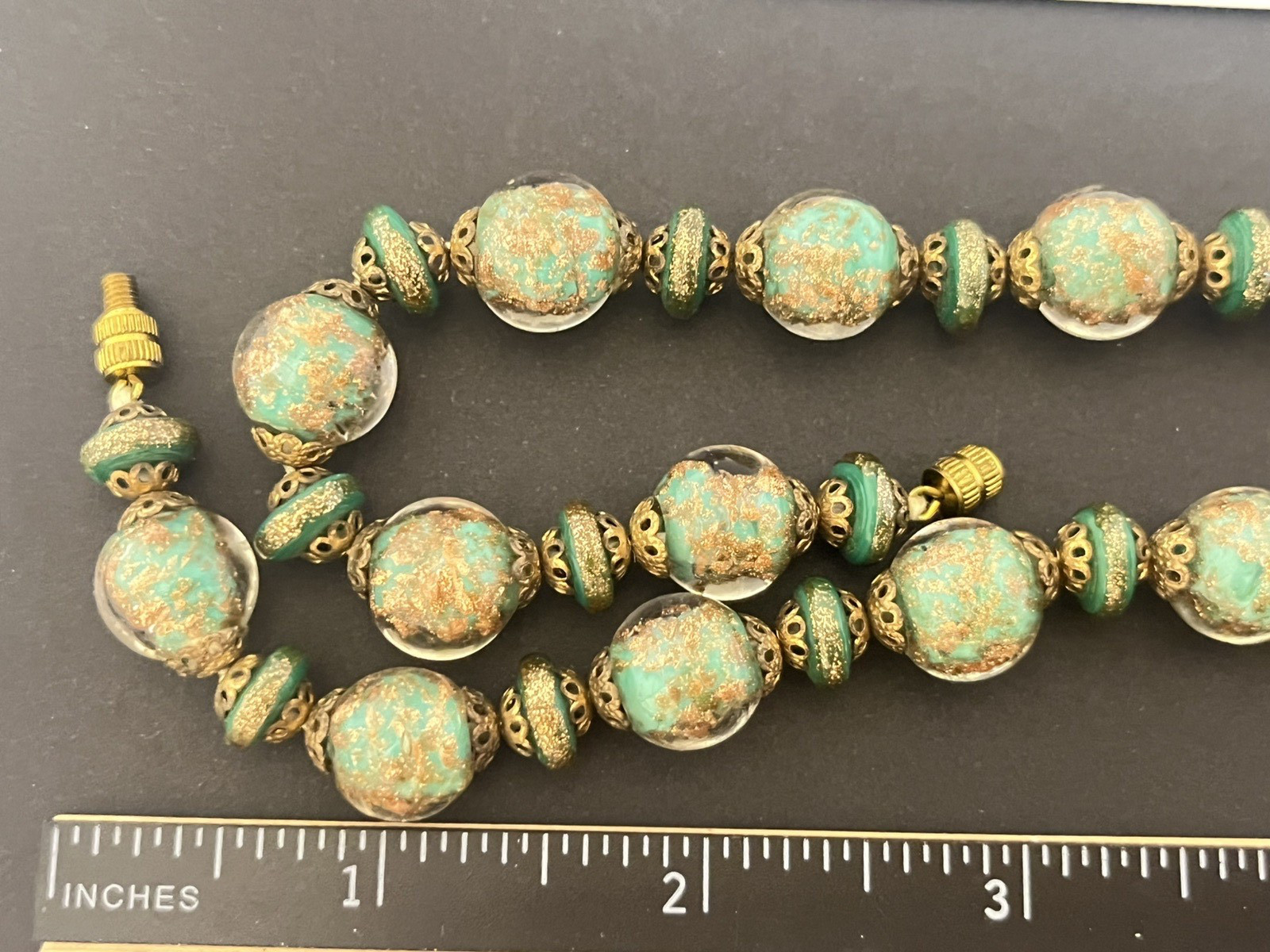 Vintage Murano Foil Glass Necklace Beaded Venetian Italy Estate Jewelry Green