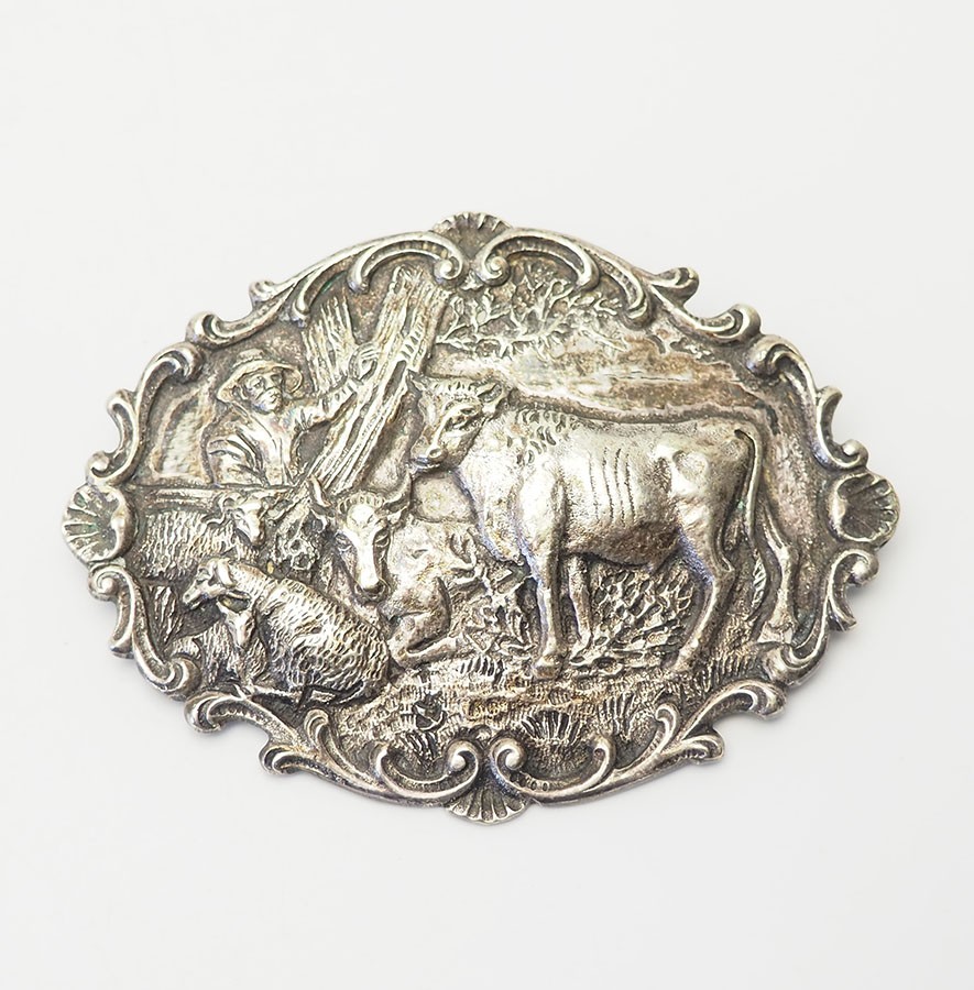 Zilpla 90 plate silver cow sheep farming scene antique repousse pin