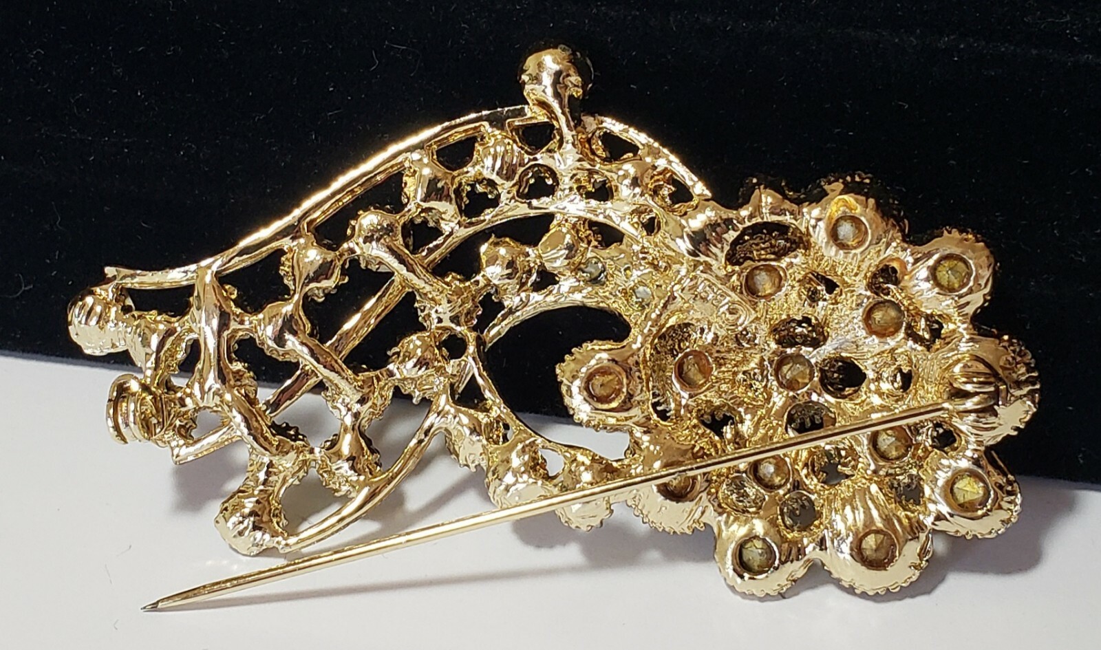 Vintage 1950’s BSK Aurora Borealis Crystal Floral Bouquet Design Brooch