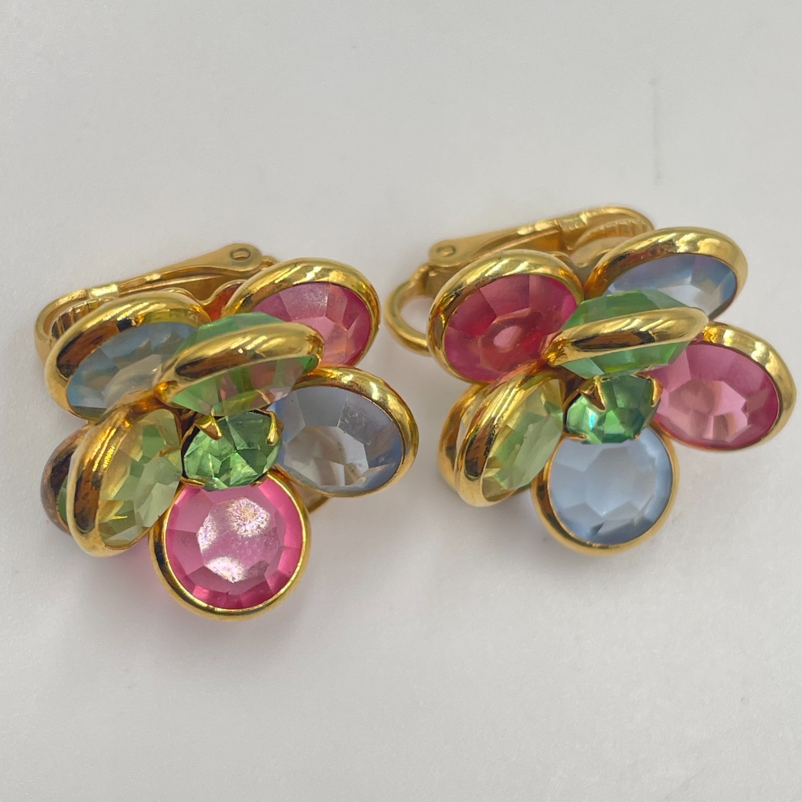 Vintage Multi Color Rhinestone Pastel Flower Clip On Earrings Gold Tone Retro