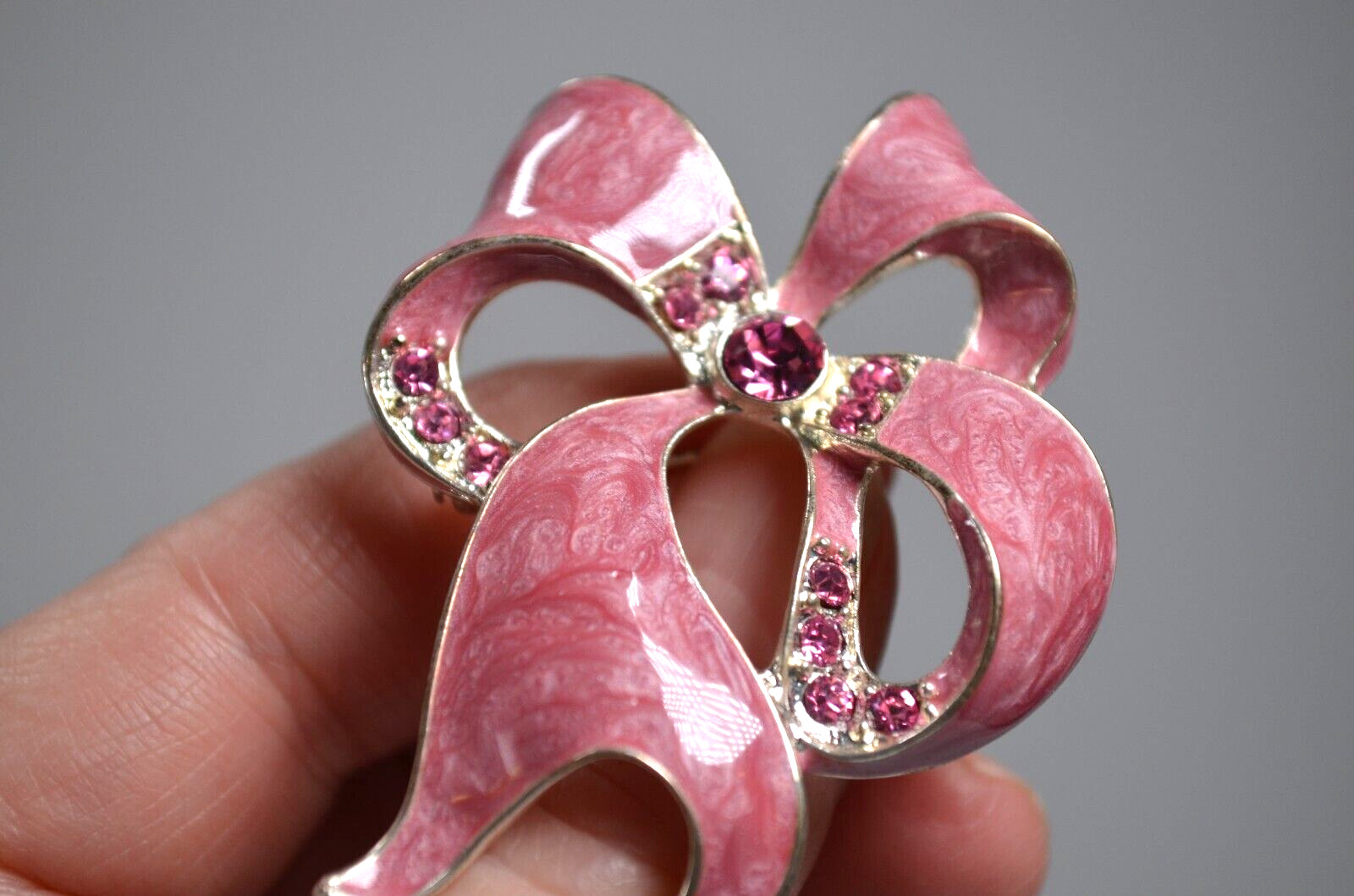 Vintage Ribbon Bow Pink Swirl Enamel Coated Brooch Pink Rhinestones