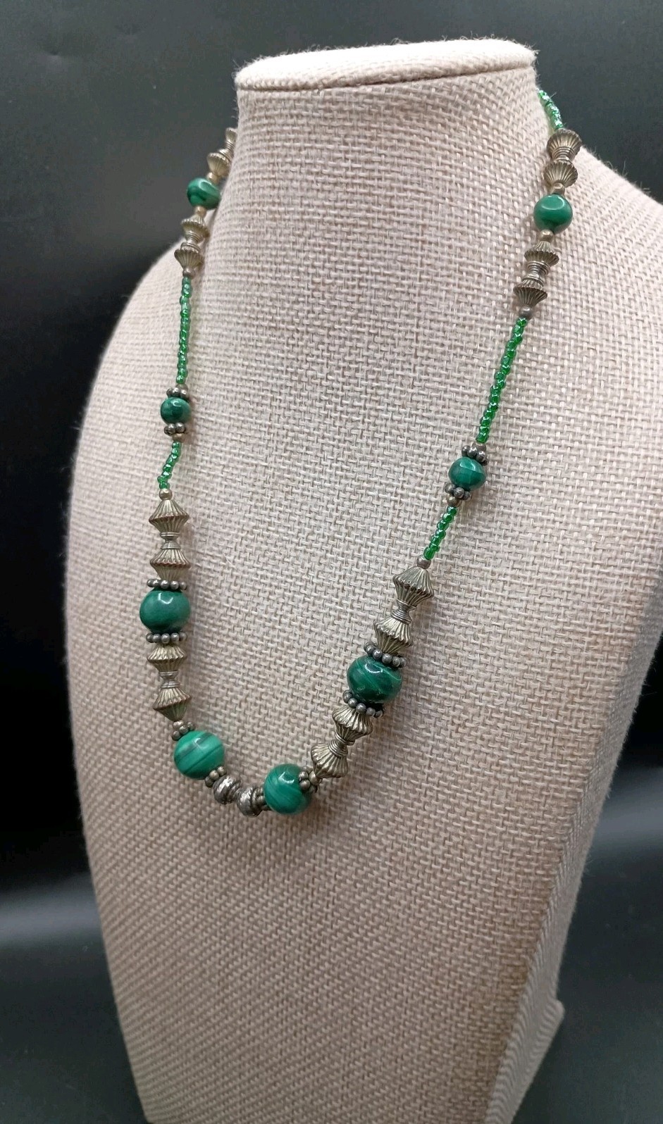 Vintage Green Malachite Beaded Necklace Southwestern Silver Tone Bicone Mexico