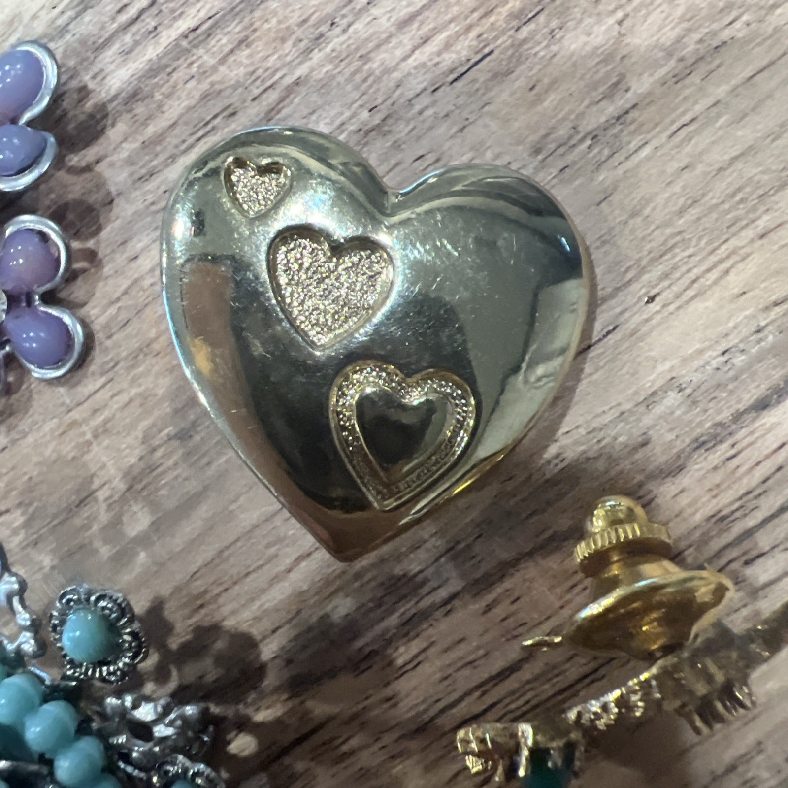 Set Of 12 Brooches Different Styles