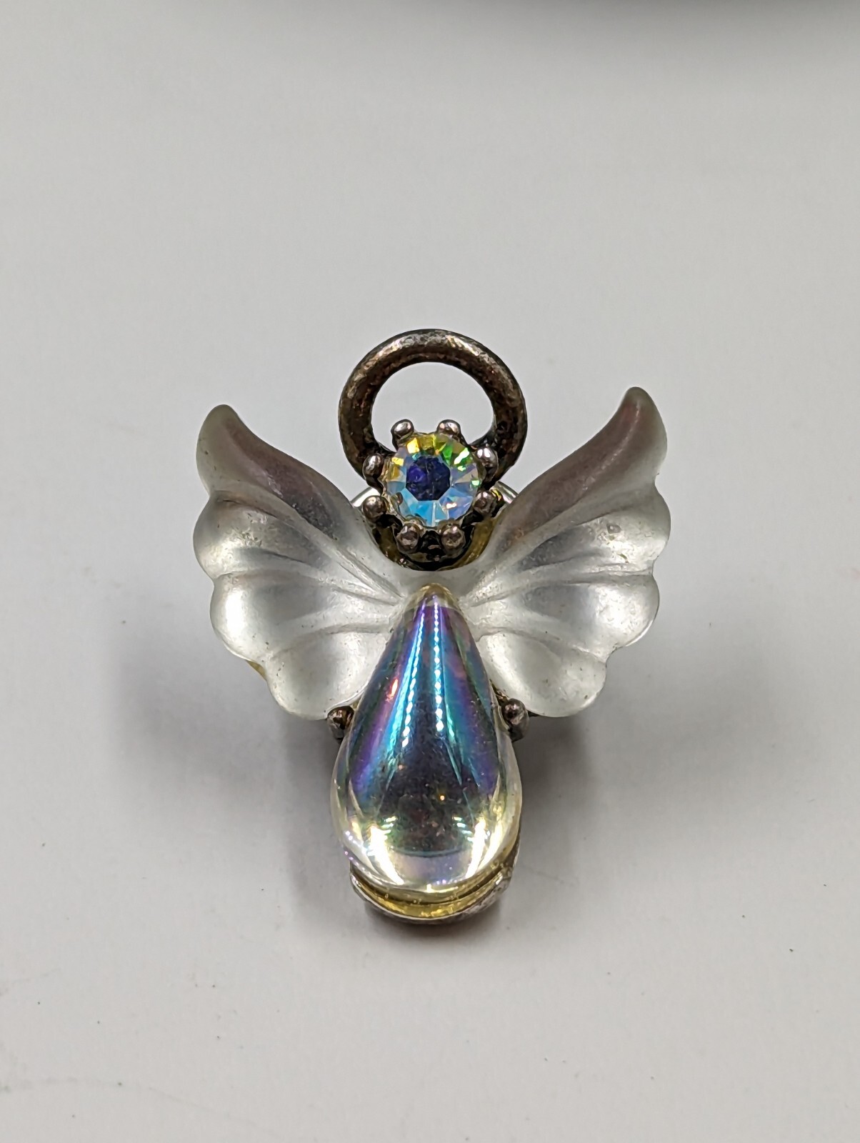 Rare! Vintage LIT USA Silver Tone Faux AB Lucite & Rhinestone Angel Pin K055