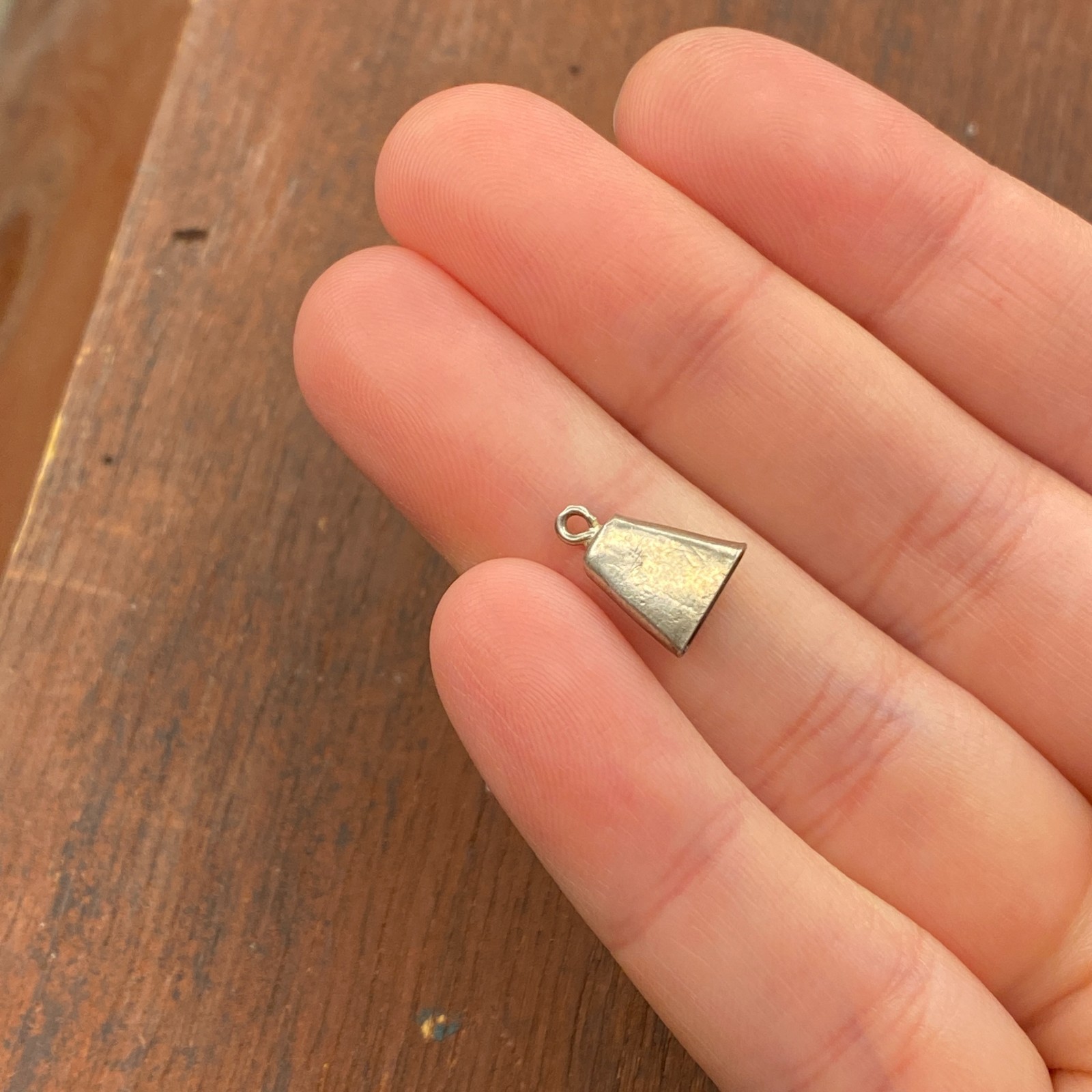 Vintage 925 Sterling Silver Cow Sheep Bell Tiny Small Simple Rings Pendant Charm