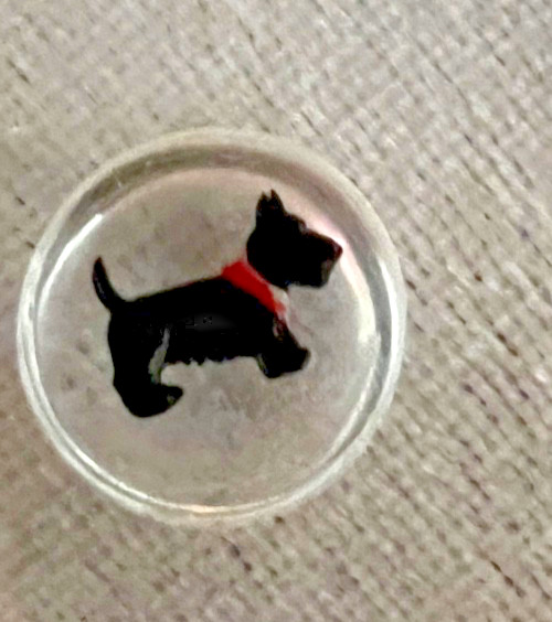 VintageLot of 8 SCOTTIE DOG REVERSE CRYSTAL INTAGLIO GLASS cab ONLY
