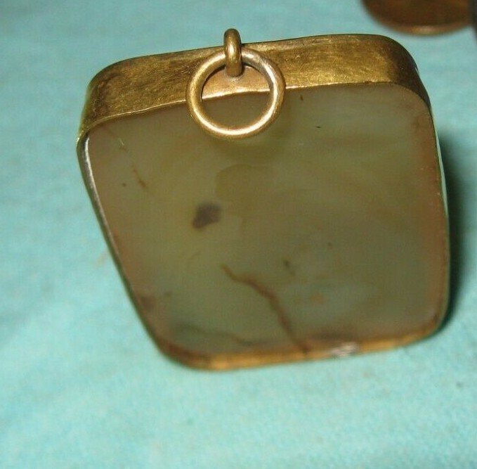 Amber Pendant Suspended Fossil Jellyfish Dandelion Gold Rim 15g 1 1/2″ x 1 1/8″
