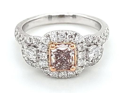 1.52CT WHITE & PINK DIAMOND 18KT WHITE ROSE GOLD CUSHION 3 STONE ENGAGEMENT RING