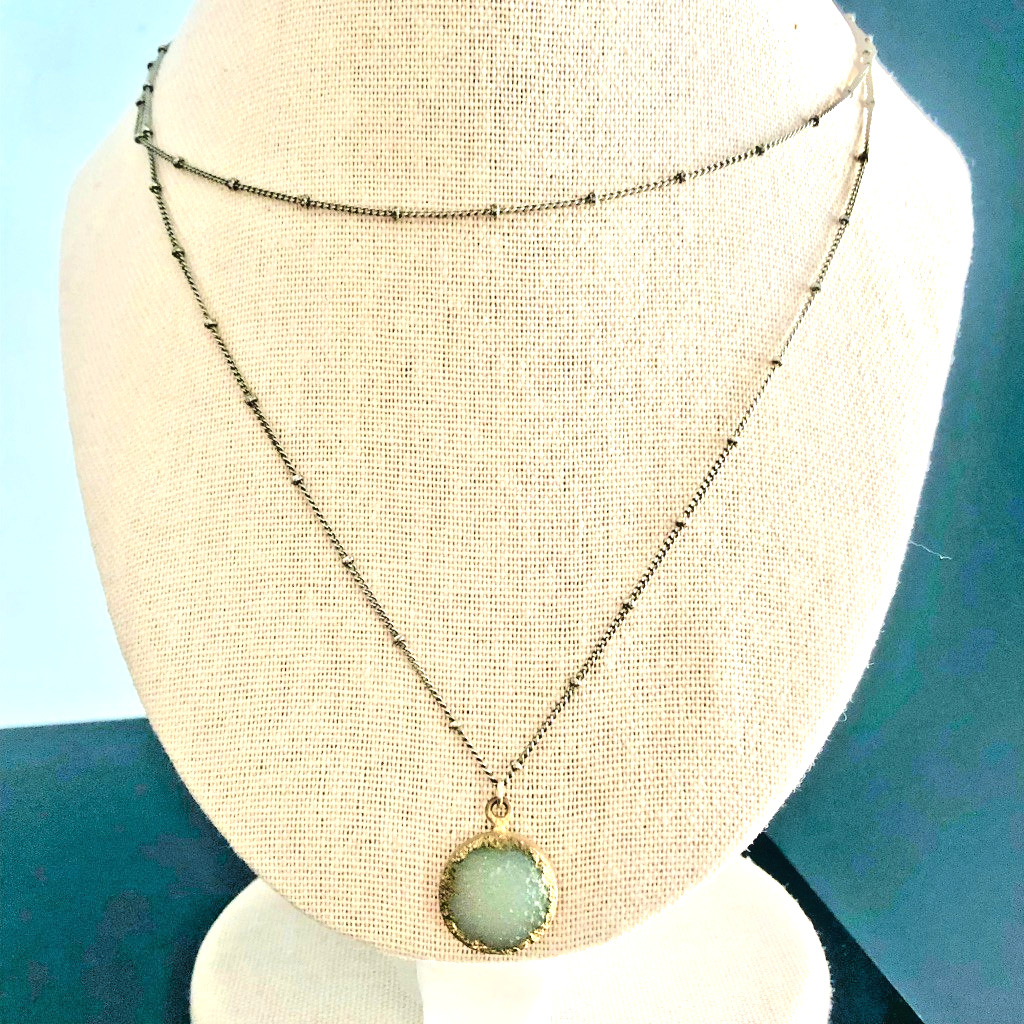 Pale Blue Druzy Quartz PENDANT CHAIN NECKLACE 34″ Silver Tone & Gold T Bezel VTG