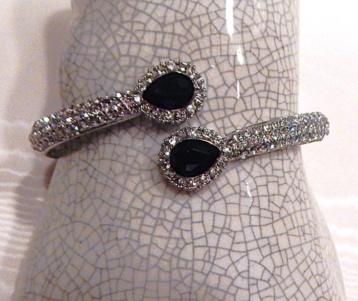 Retro Vintage Pave Rhinestone Bypass Cuff Bracelet MONET NWOT S42