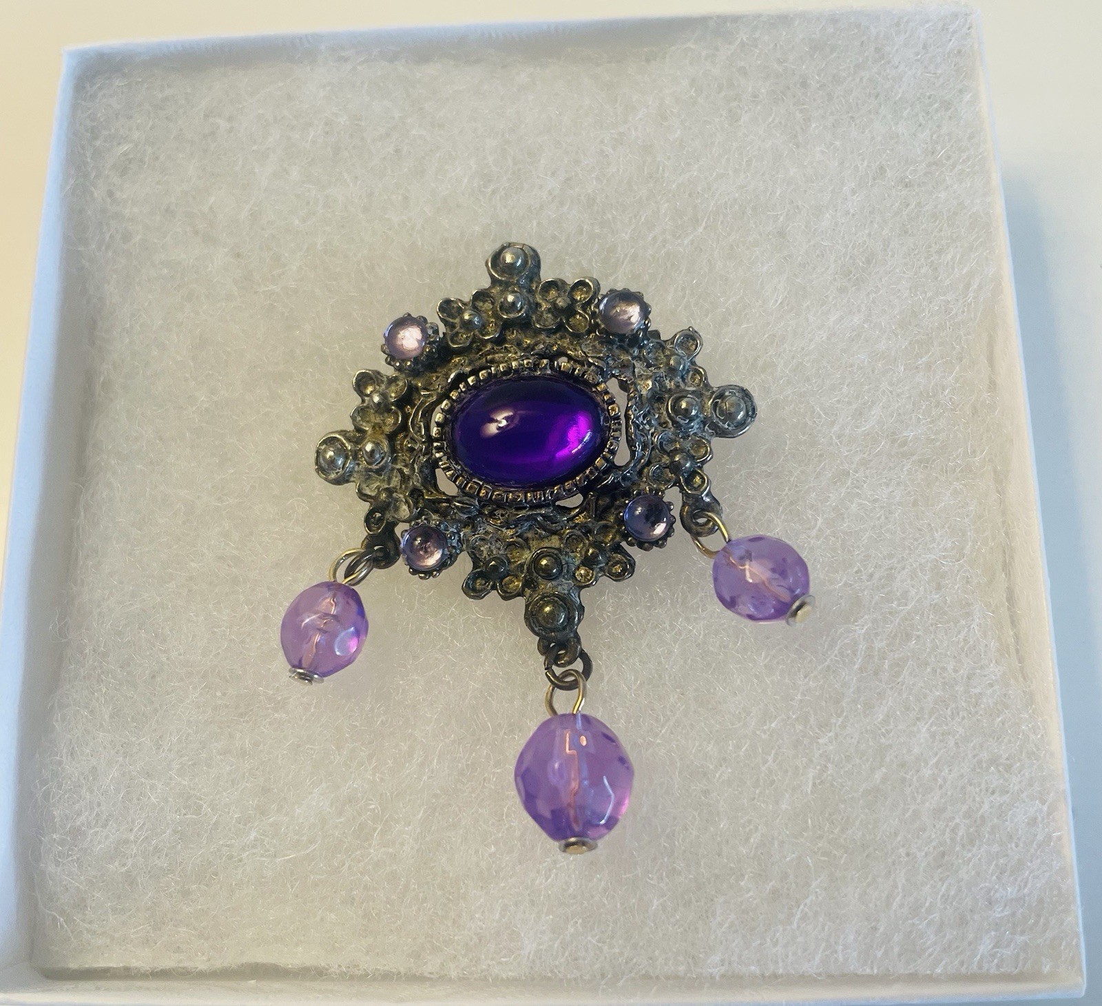Faux Amethyst Cabochon Brooch with Hanging Amethyst Crystals Vintage