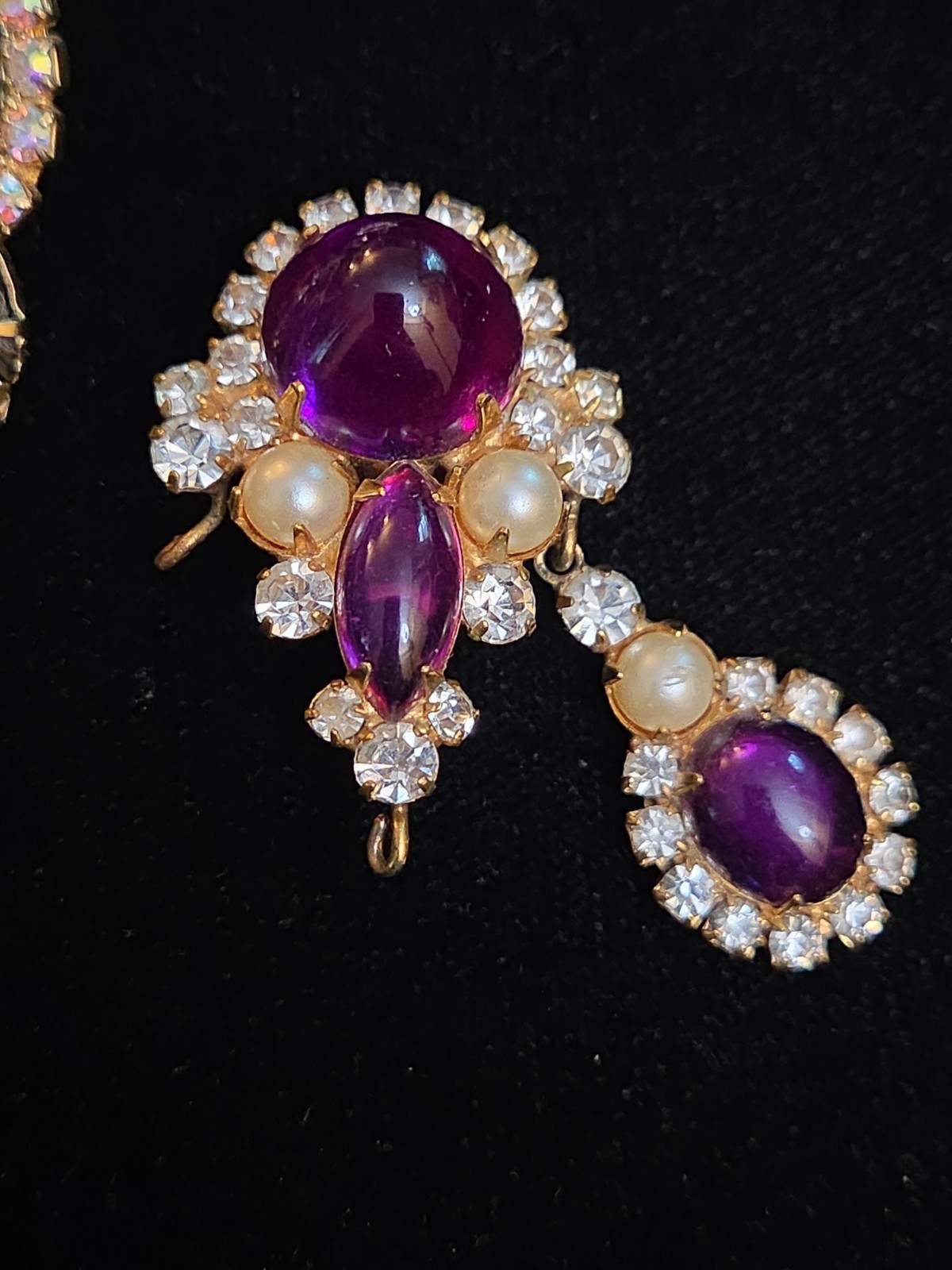 Lot Of Vintage Costume Jewelry Single Earrings Clip On Signed Arthur Pepper