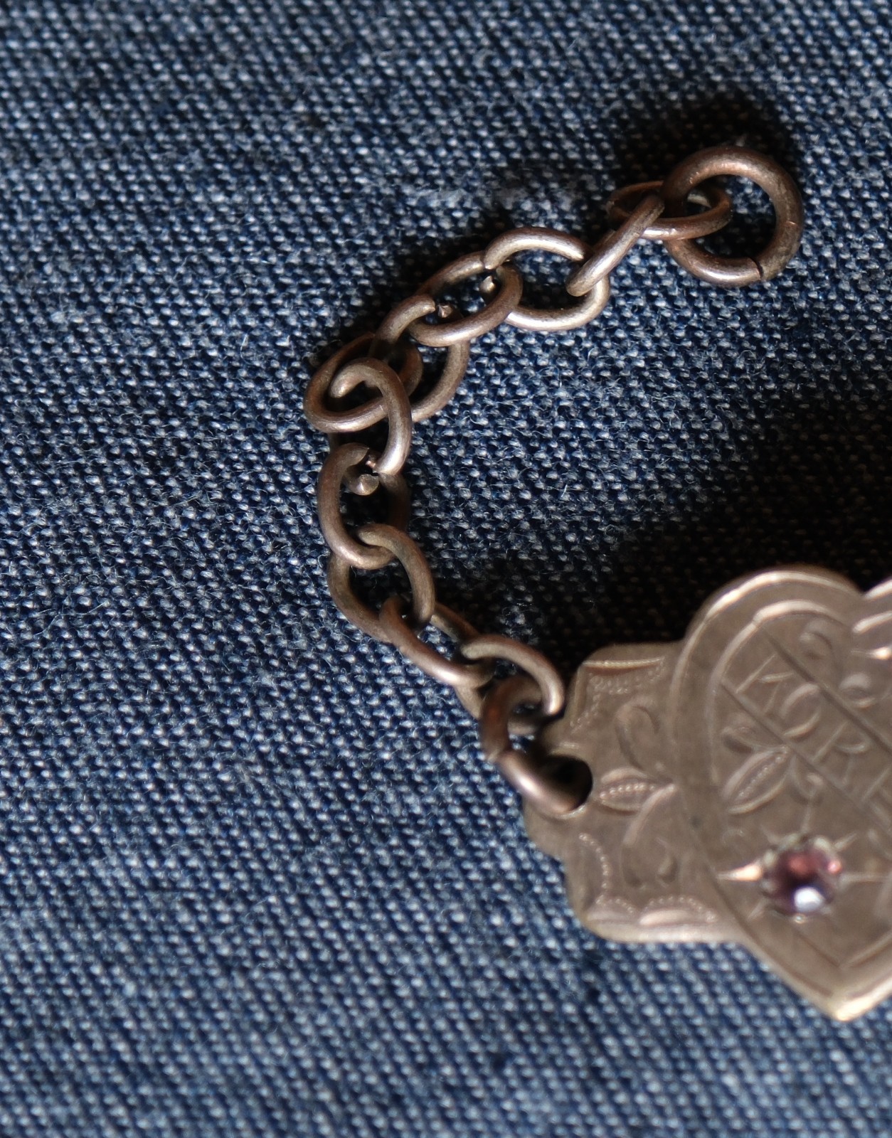 Vtg Post WWII 1940’s 1947 Occupied Korea War Jeweled Souvenir Hearts ID Bracelet