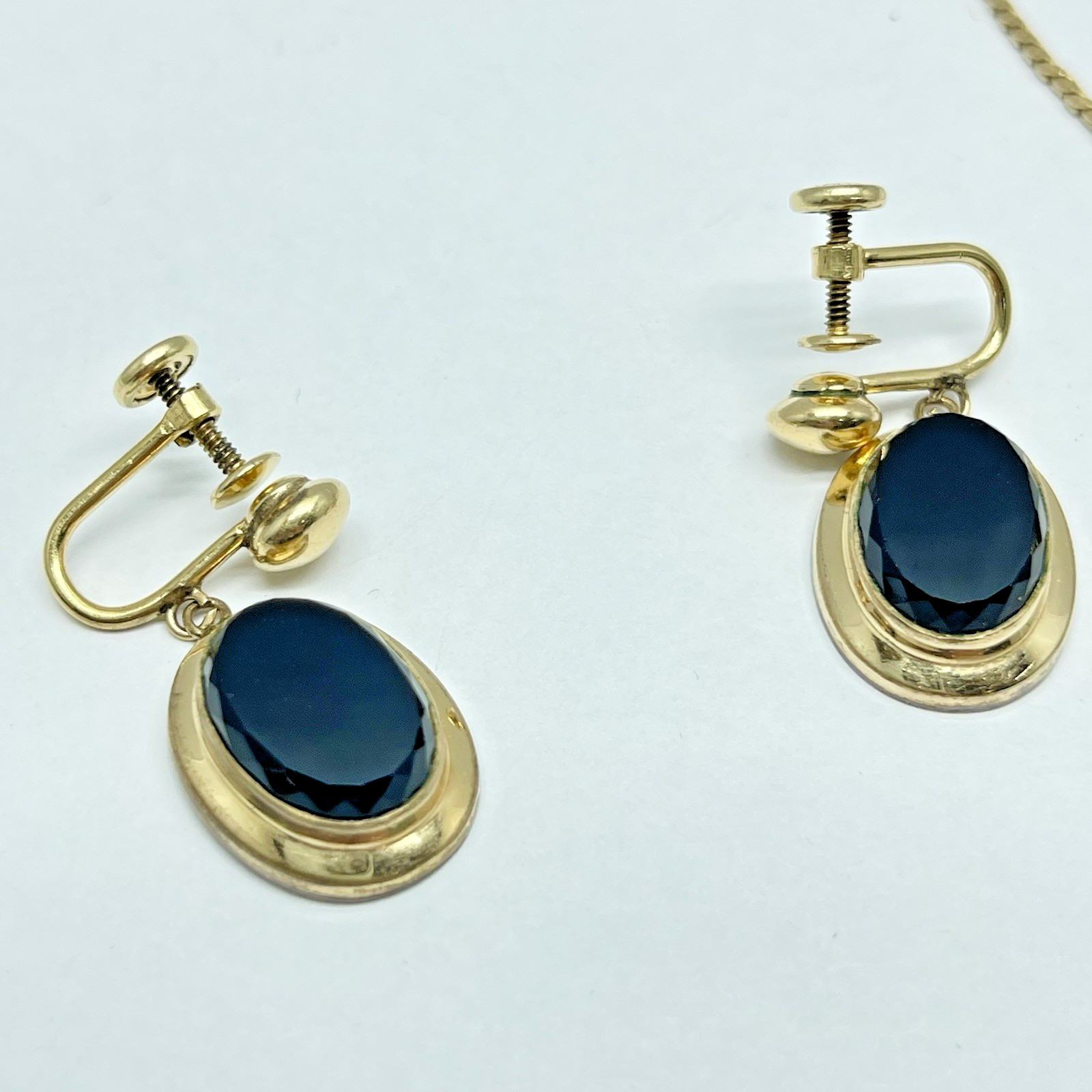 Vtg. CM 1/20 12KT GF Jewelry Set Necklace, Bracelet & Earrings Black Glass -MC
