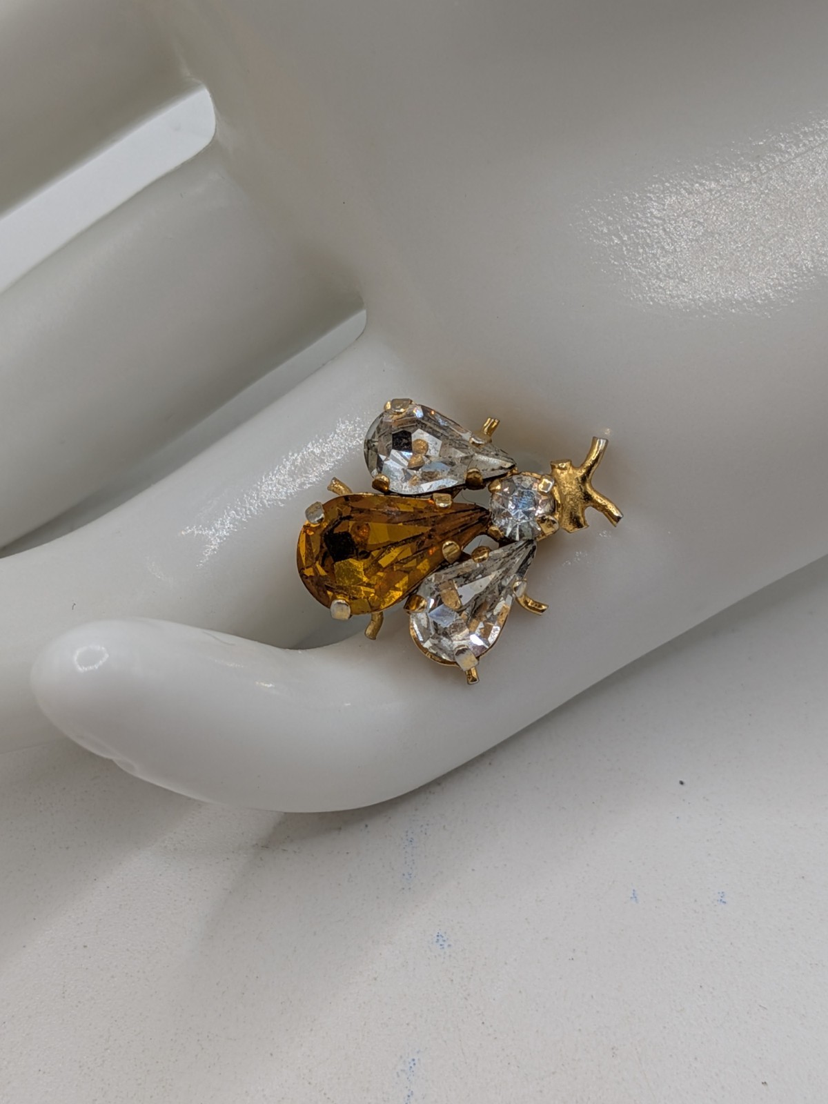Vintage Yellow Amber Gold Tone Fly Insect Bug Brooch Scatter Pin Rhinestone