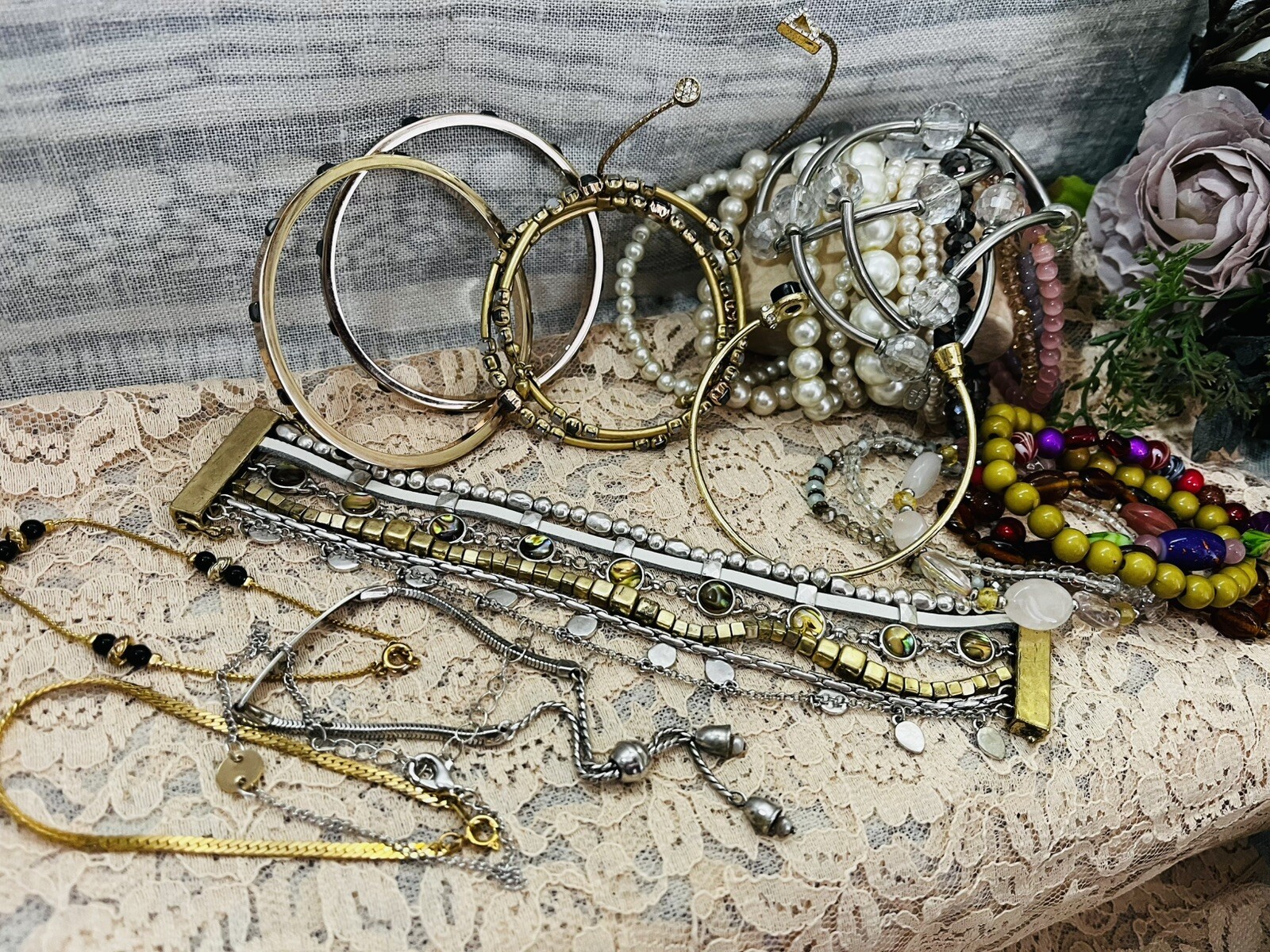 Boho Fashion Lot 30 Mixed Bracelets Jewelry Resell Use Stella & Dot Cookie Lee