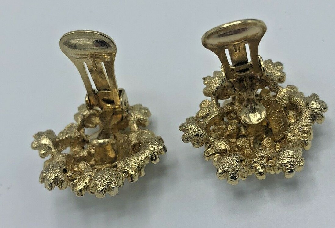 Vintage Orena Paris Aurora Borealis Crystal FLOWER Gold Tone Clip On Earrings