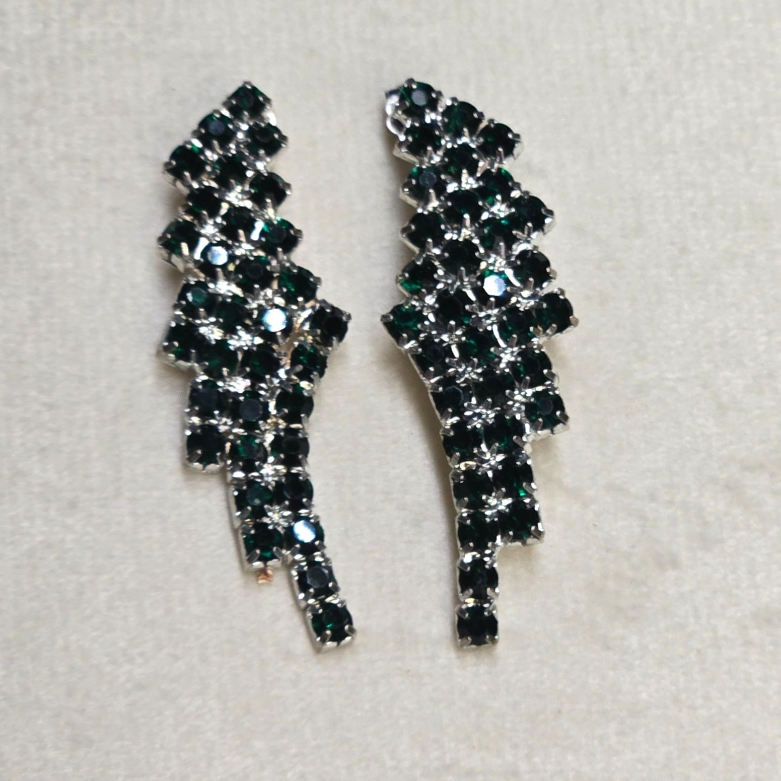 VTG Sterling Emerald Green Rhinestone Earrings Chandelier Waterfall Design 925