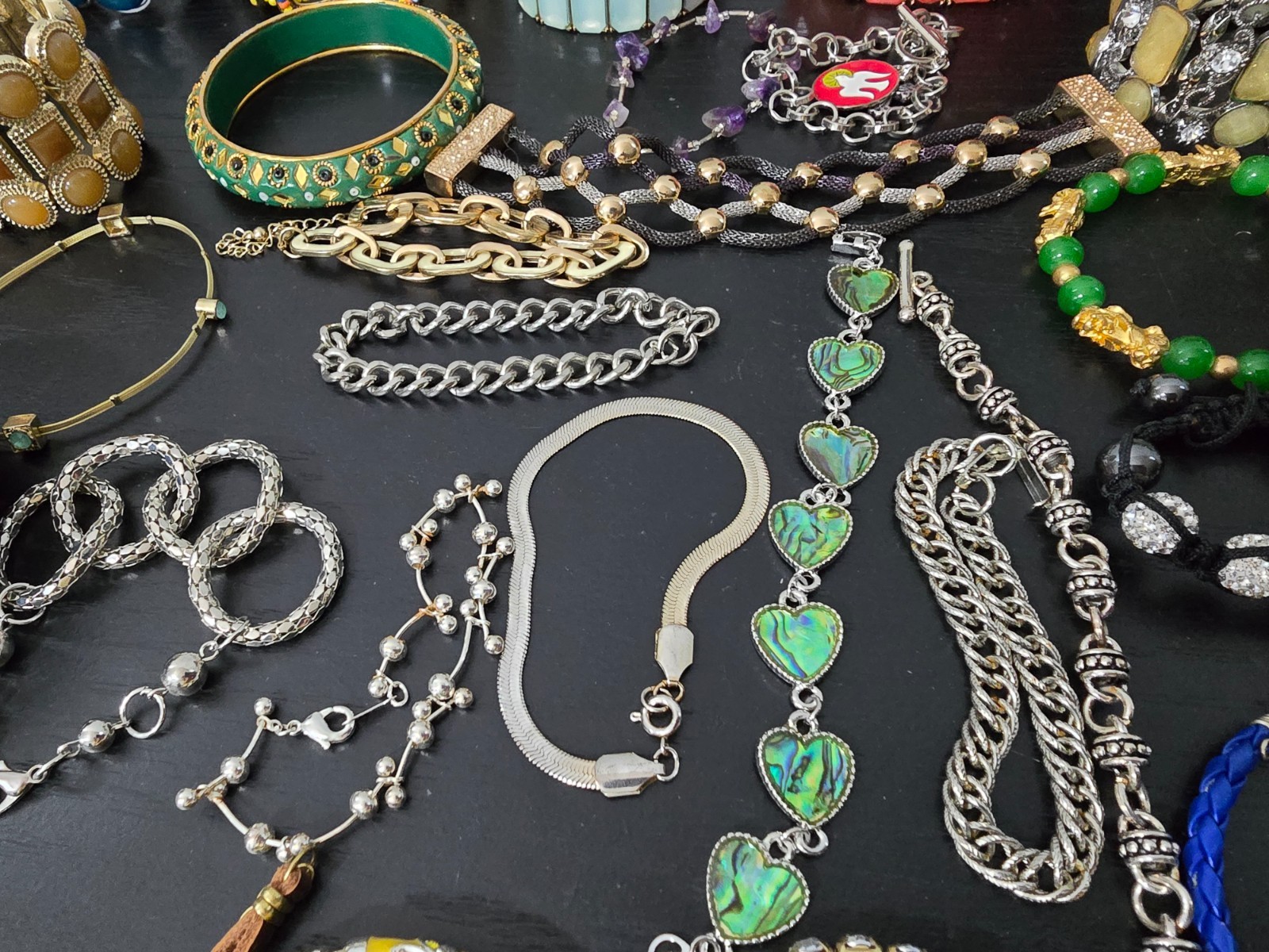 Gigantic Mixed metals material an color lot of 70+ braceletn, signed /unsigned