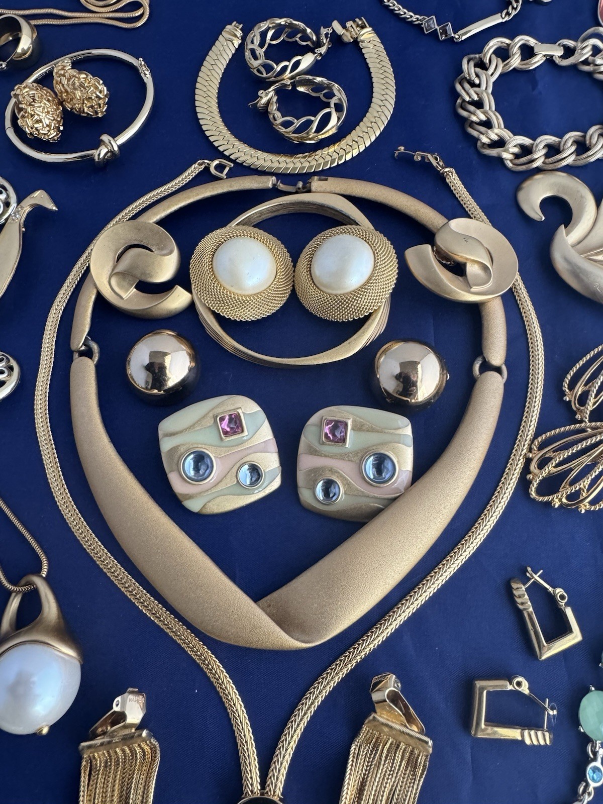 Vintage Now Jewelry Lot Gold Tone Monet AK Trifari Napier K Spade Erwin Pearl 30