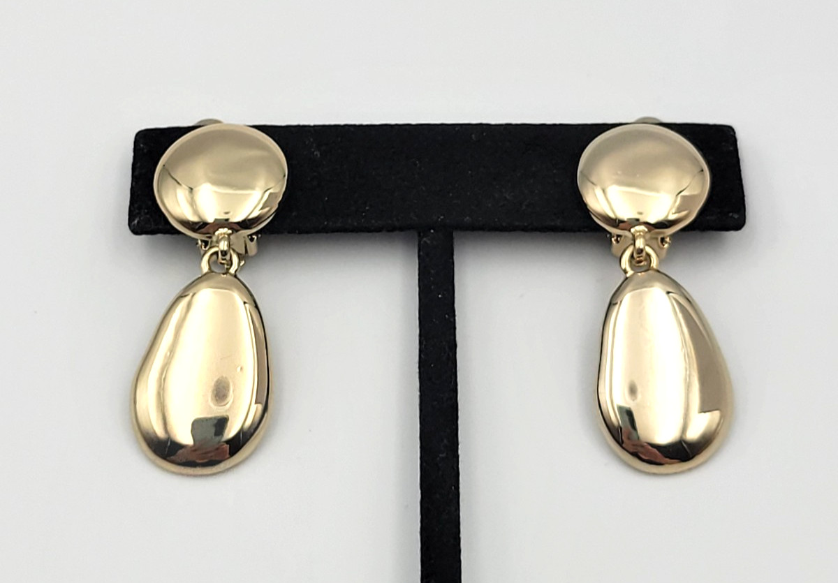 Lot of 2 Gold Tone Dangle Drop Clip on Earring Black Enamel Door Knocker Classic