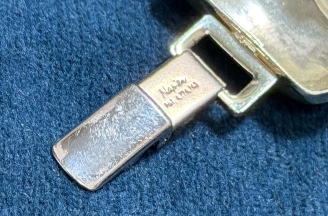 Vintage MCM Napier Dome Square Link Bracelet Mirror Finish Gold Tone Snap Close