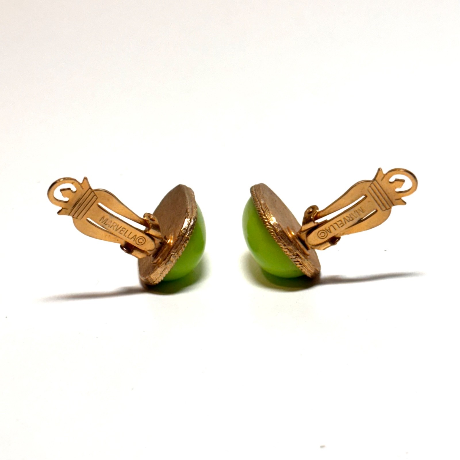 MARVELLA earrings lime green cabochon block ovals goldtone metal clip on vintage