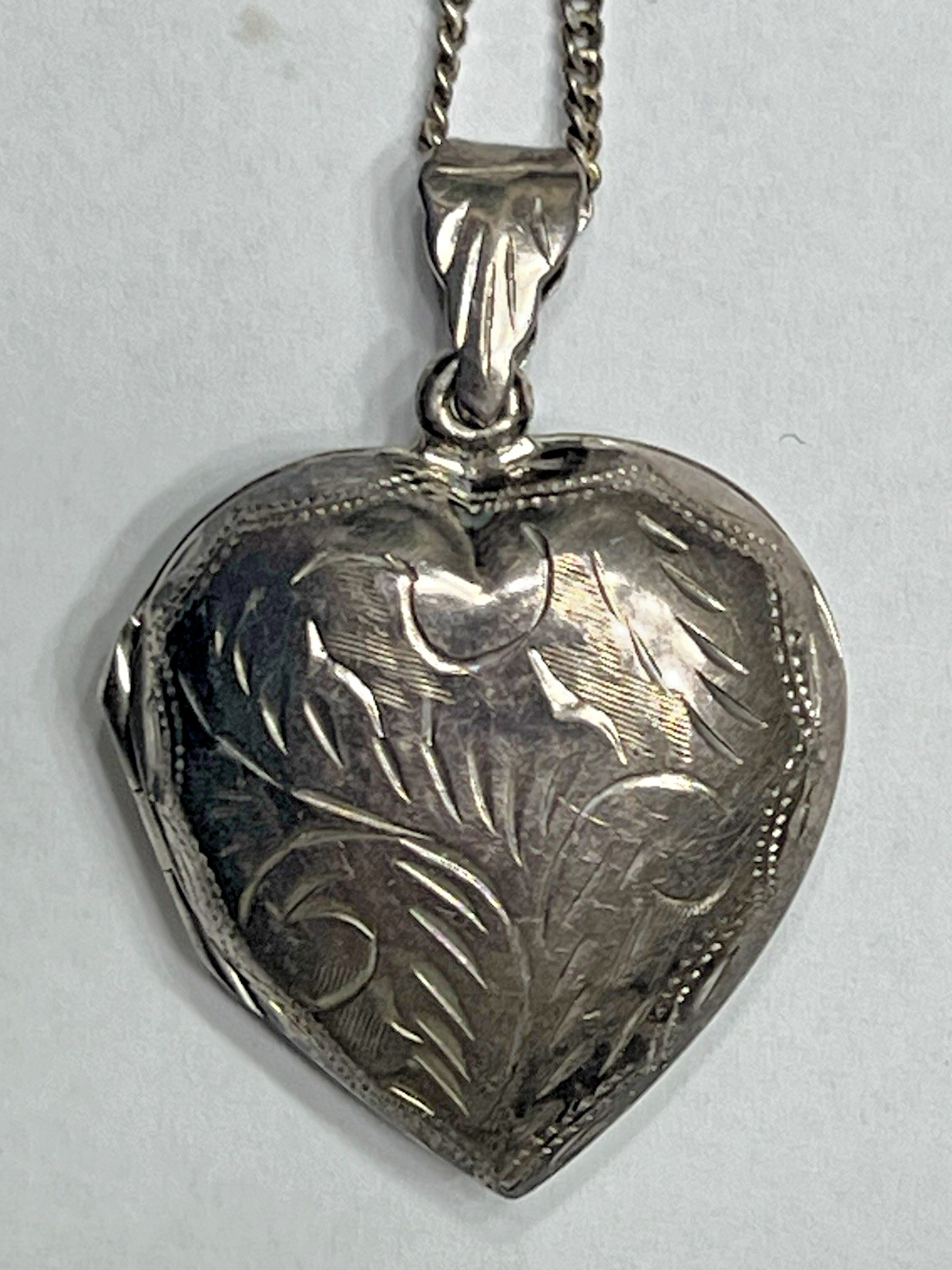 Sterling Silver Heart Necklace Pendant Puffy Locket Chain 925 Vintage Signed US