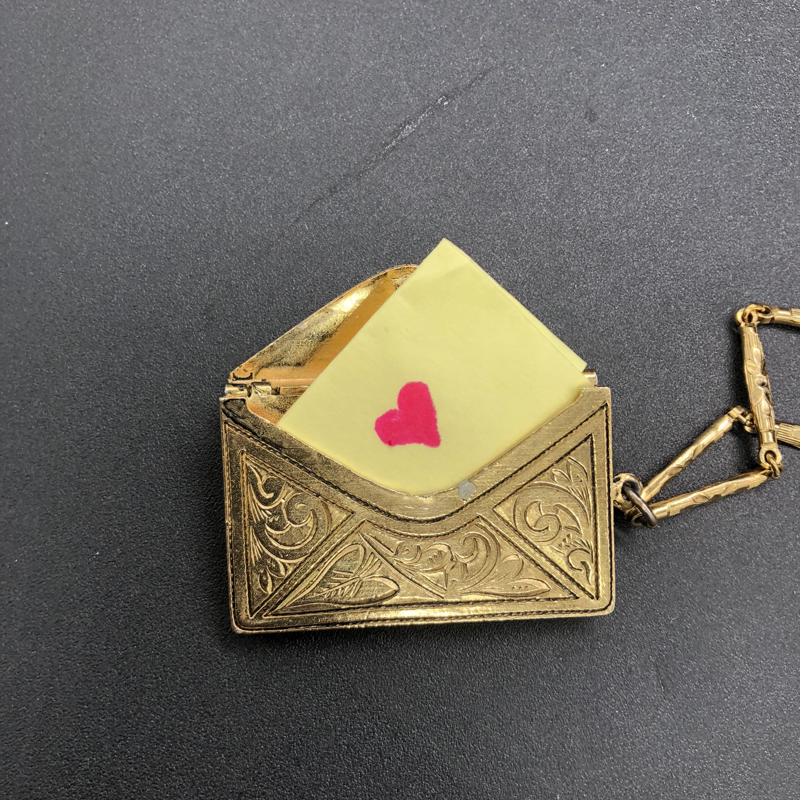 Vtg Envelope Locket Necklace Gold Tone Romantic Love Notes Proposal Jewelry 30″