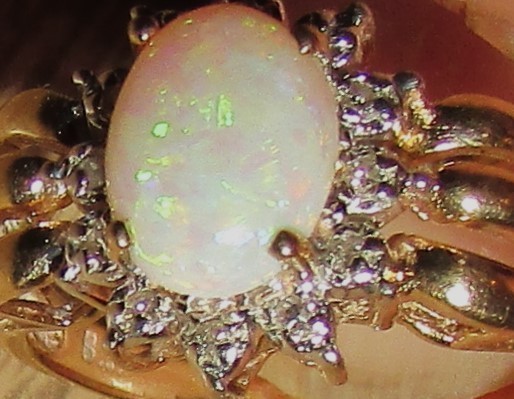 VINTAGE 14K GOLD, OPAL, & DIAMOND CLUSTER RING, 2.7 grams, SIZE 5, SIGNED BJ