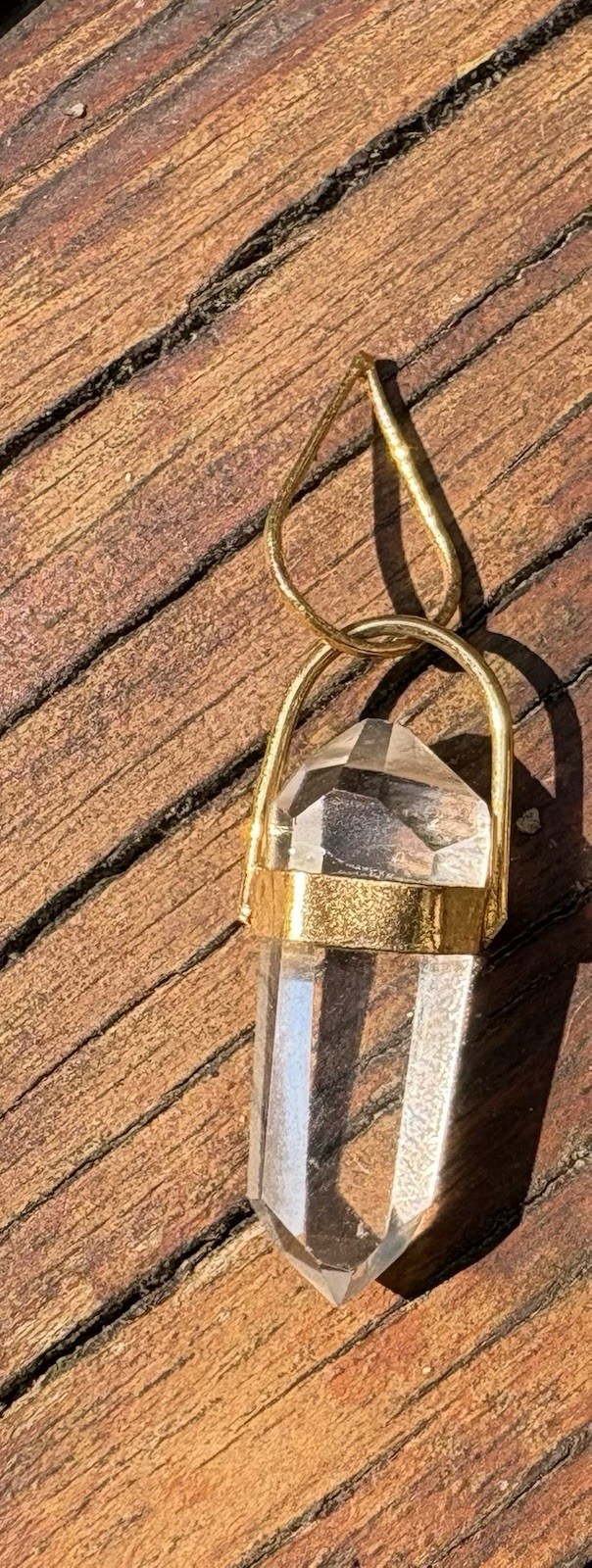 VTG Clear Quartz Crystal Point Pendant Gold Tone Necklace Natural Healing Stone