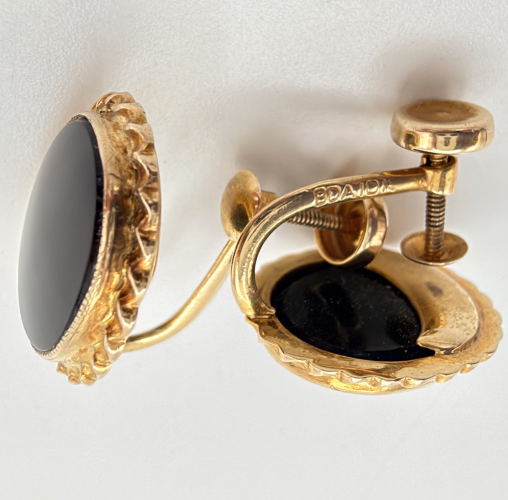 Vintage BDA 10K Gold Black Onyx Screw Back Earrings Oval Cabochon Estate 3.12g