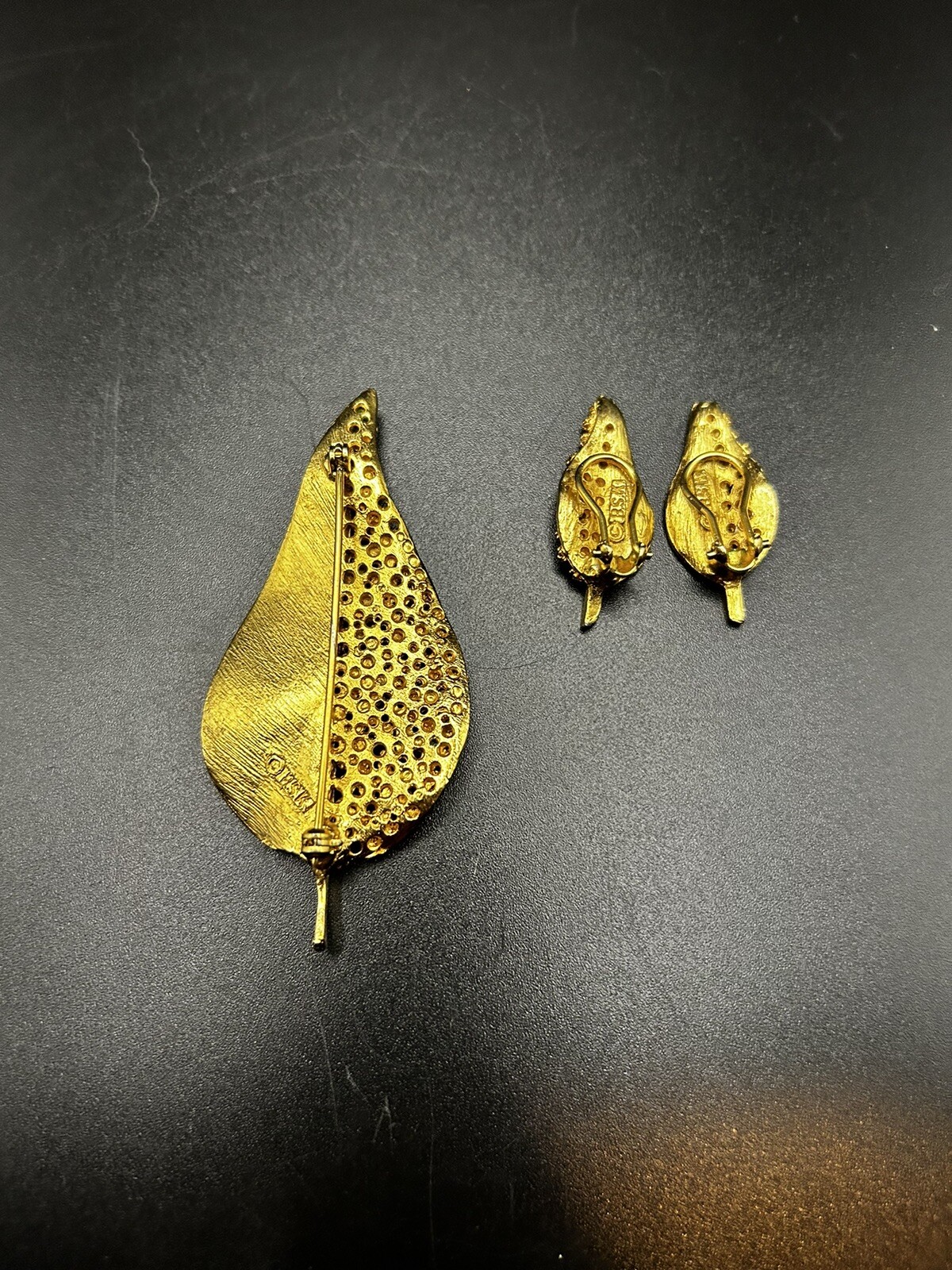 Vintage BSK Lime Green Enamel Leaf Brooch & Clip On Earrings Set