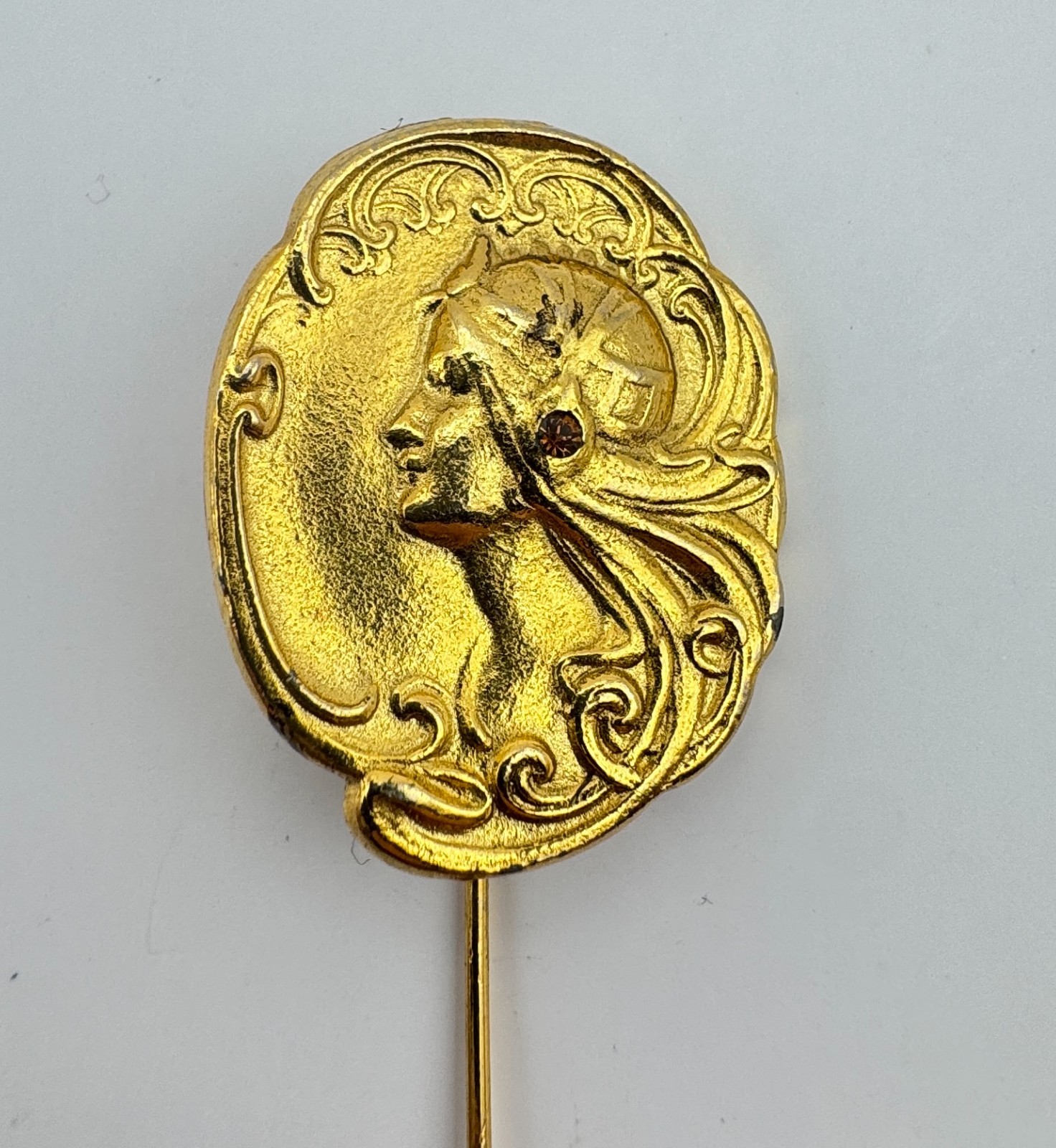 Vintage Art Nouveau Stick Pin Lady Gold Tone Portrait with Stone