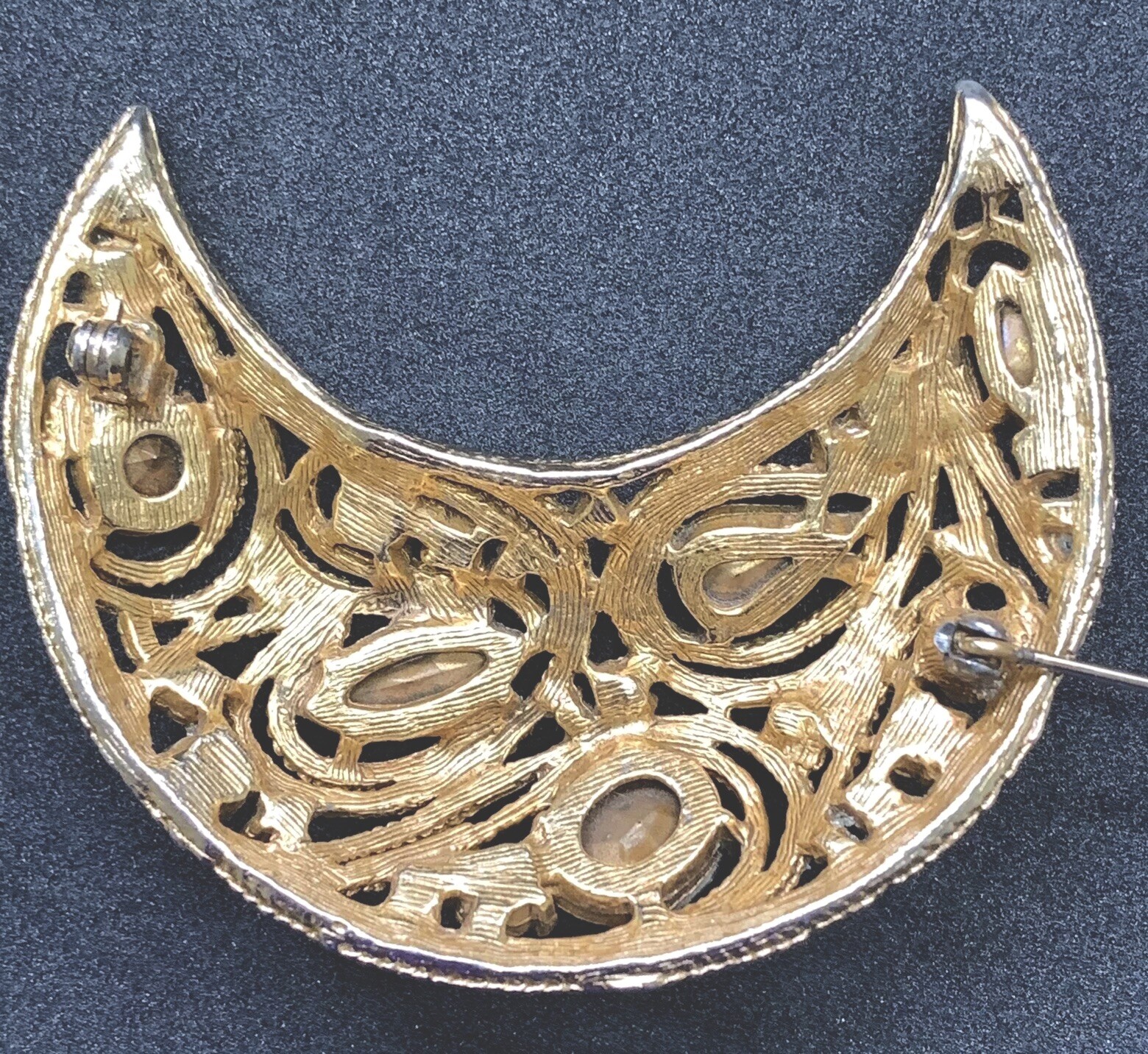 Vintage La Roco Filigree CRESCENT Brooch Jeweled 1950’s Made in USA