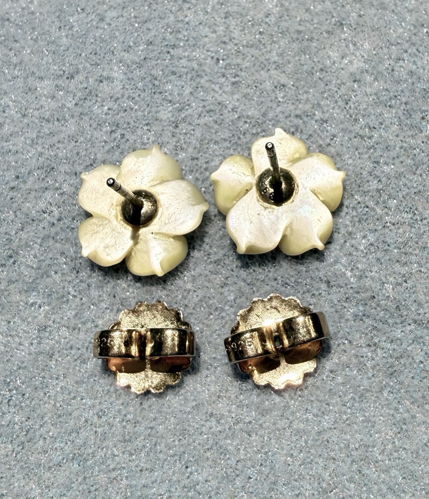 Vintage Stephen Dweck Mother Of Pearl And Silver Magnolia Flower Earrings