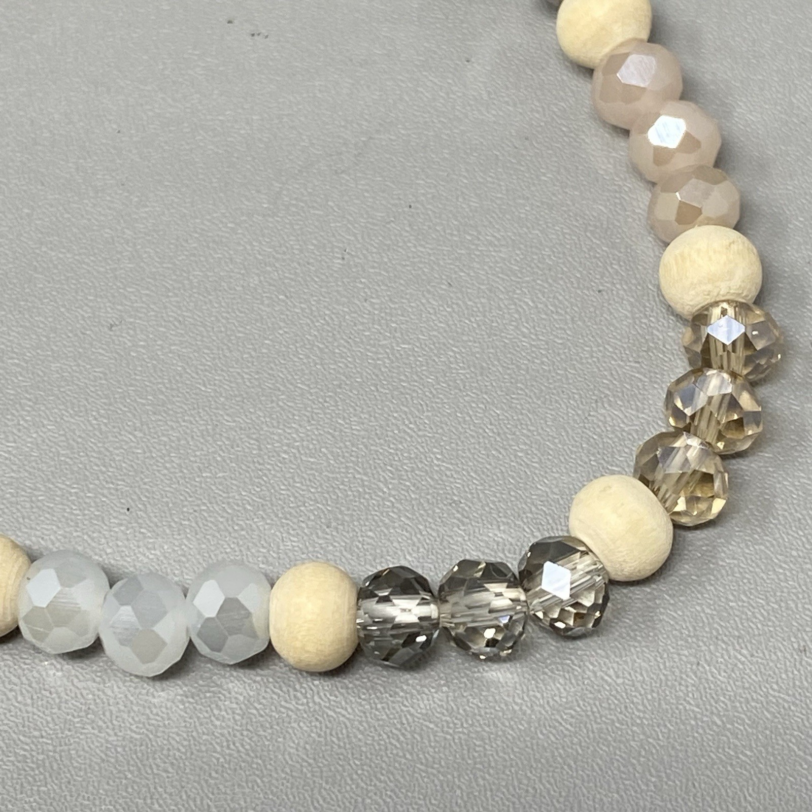 Glass Beaded Bracelet Gray Cream Clear Fire Polished Faceted Stretch Elastic 7″