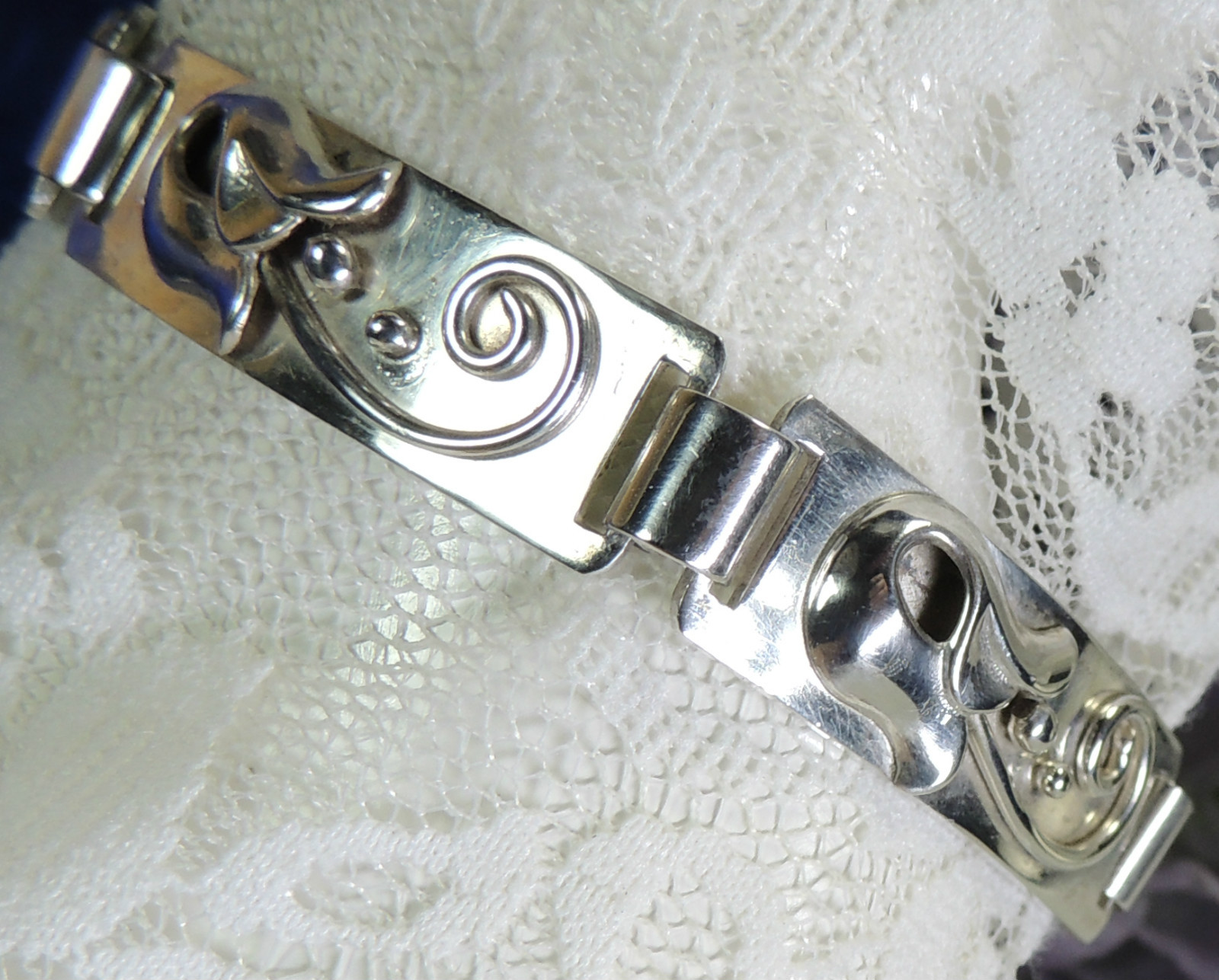 Vintage Beau 5 link Sterling Silver 0.925 7 1/4″ x 1/2 Bracelet w hook closure