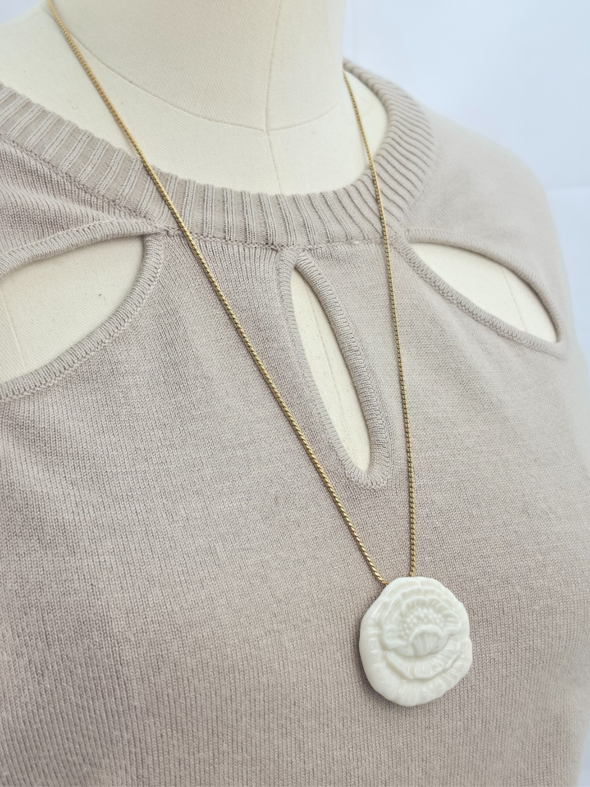 Vintage Lenox Fine China Poppy Pendant 24″ Gold Filled Snake Chain Necklace