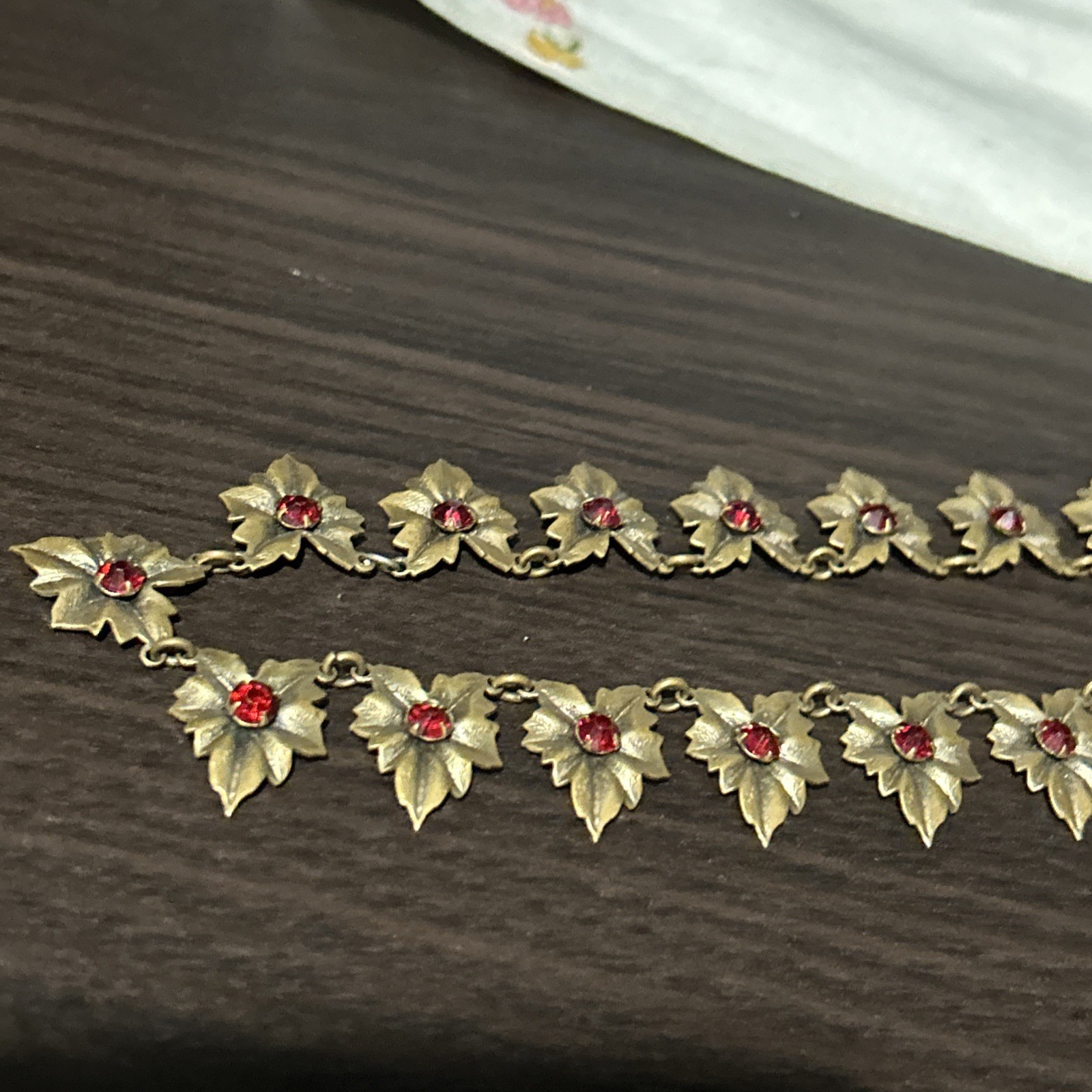 Vintage Bronze Leaf Red Garnet Glass Statement Necklace Choker 15”