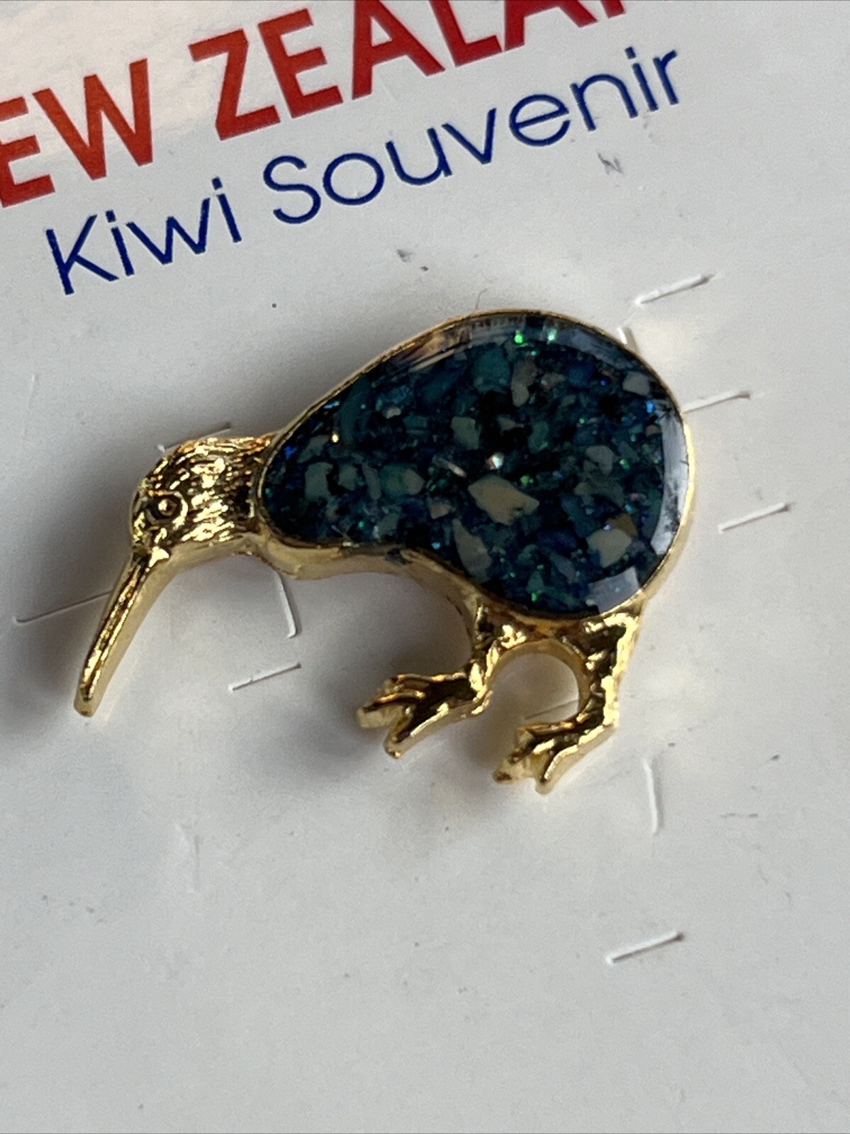Vintage New Zealand Paua Abalone Shell Tiny Petite Kiwi Bird Brooch Or Pin