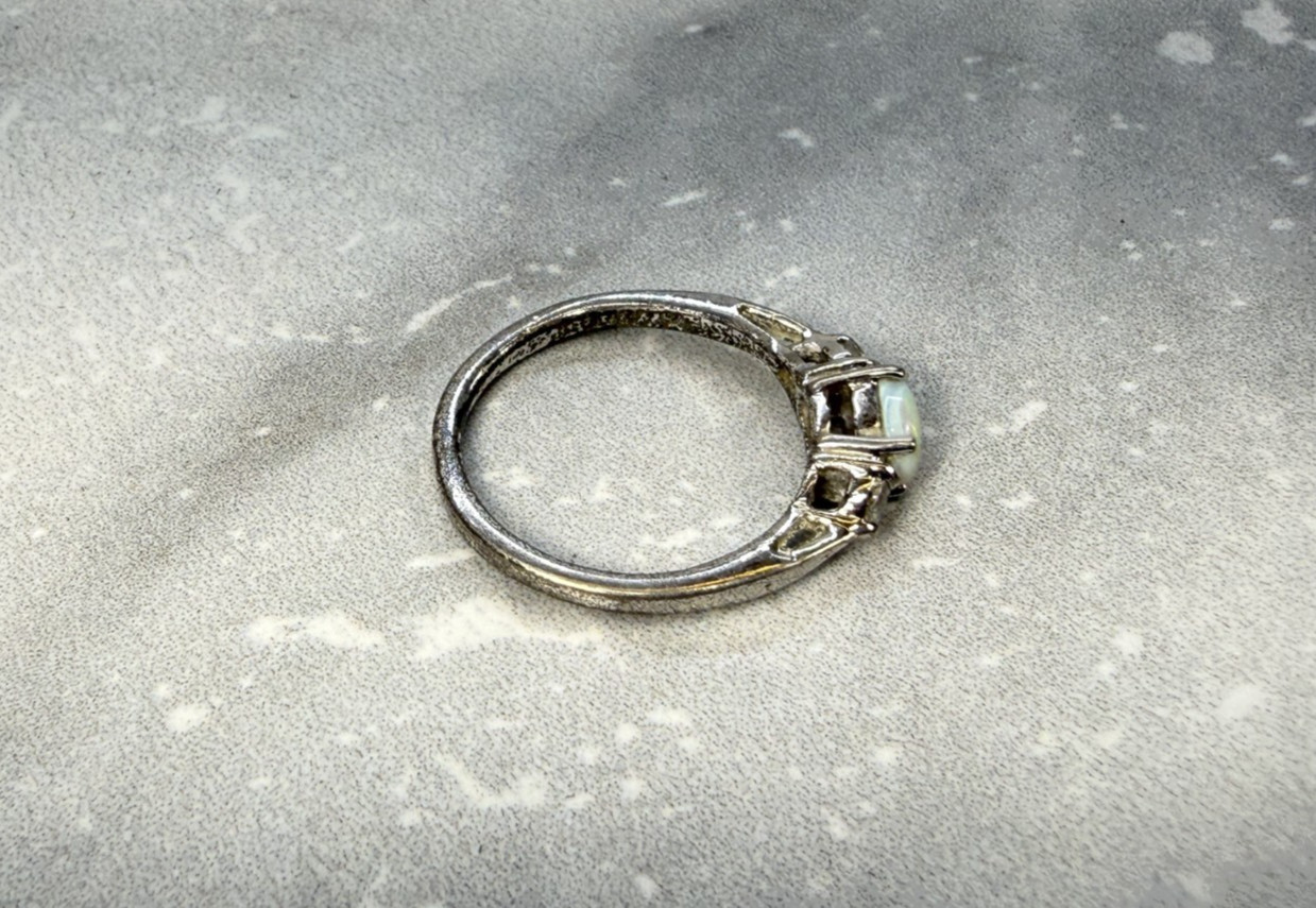Vintage Avon Sterling Opal Ring Size 6.25