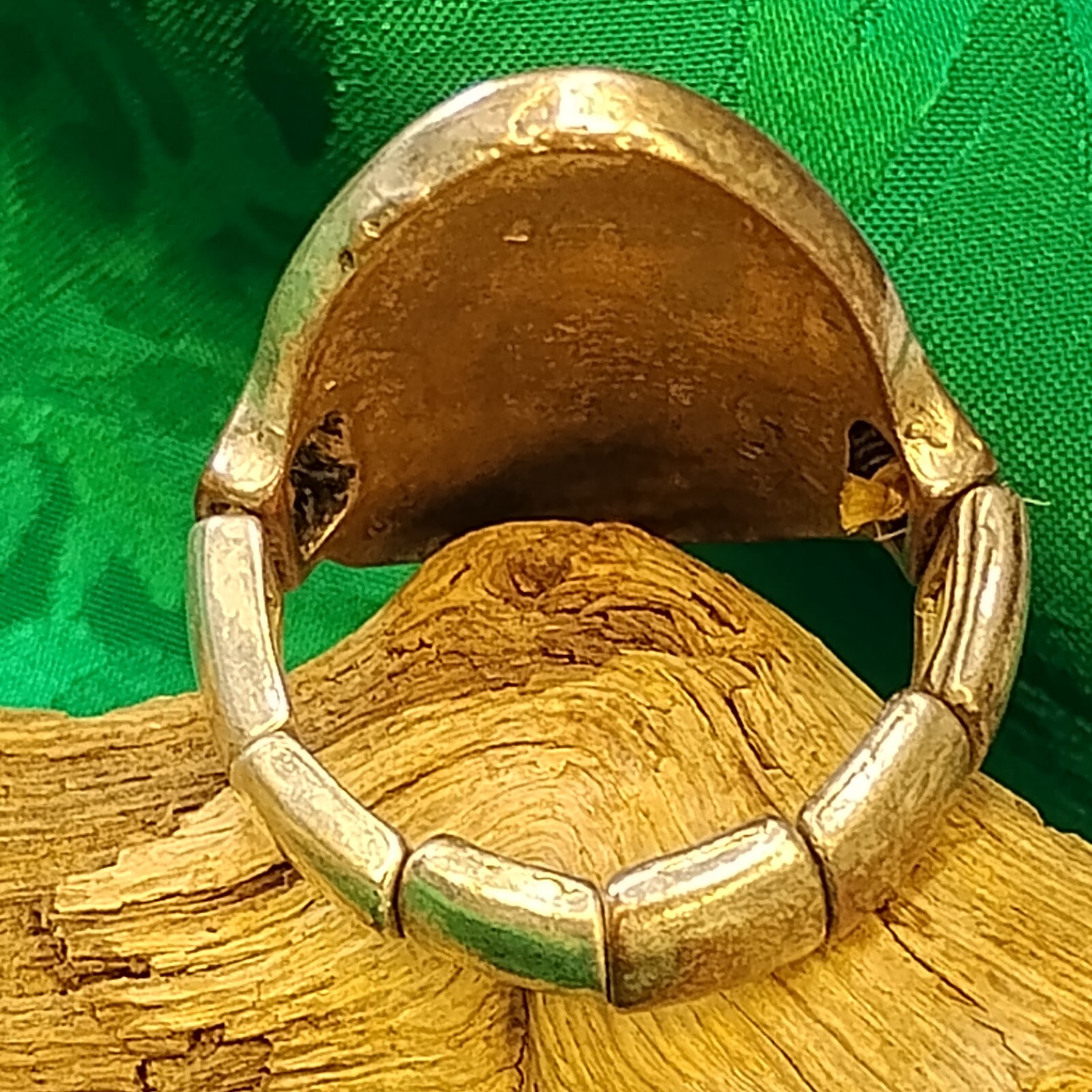 Vintage Stretch Band Ring Colorful Circles Green Oval Shape Enamel ? Jewelry Art