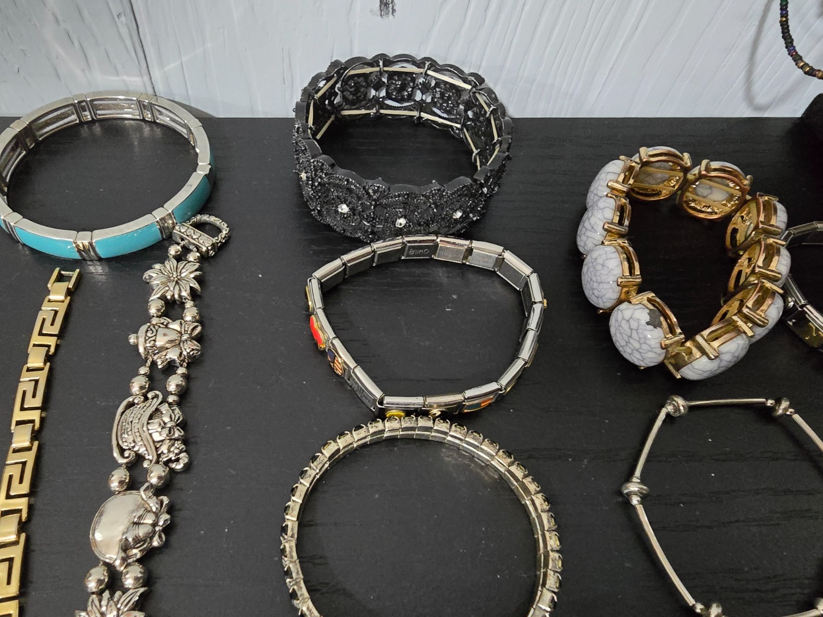 Gigantic Mixed metals material an color lot of 70+ braceletn, signed /unsigned
