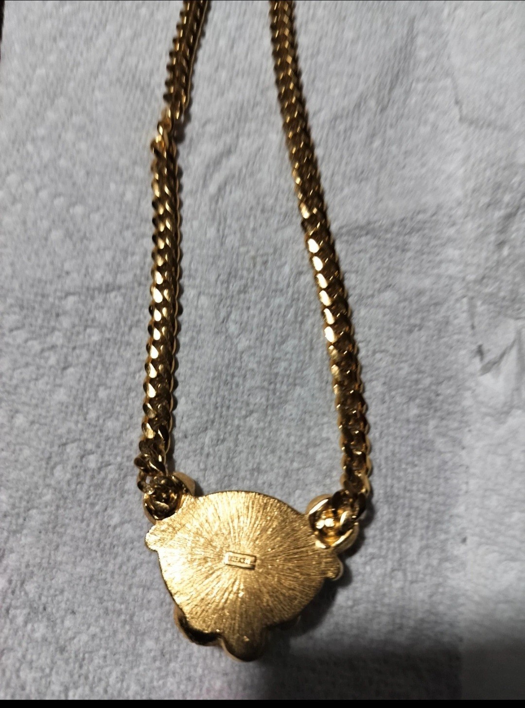 Trifari Signed Gold Tone Curb Link Chain Necklace Blue Oval Glass Pendant