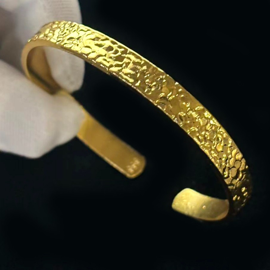 Golden Shinning Cuff Bracelet Bangle Gold-tone marked 999, 7.5 ich (adjustable)