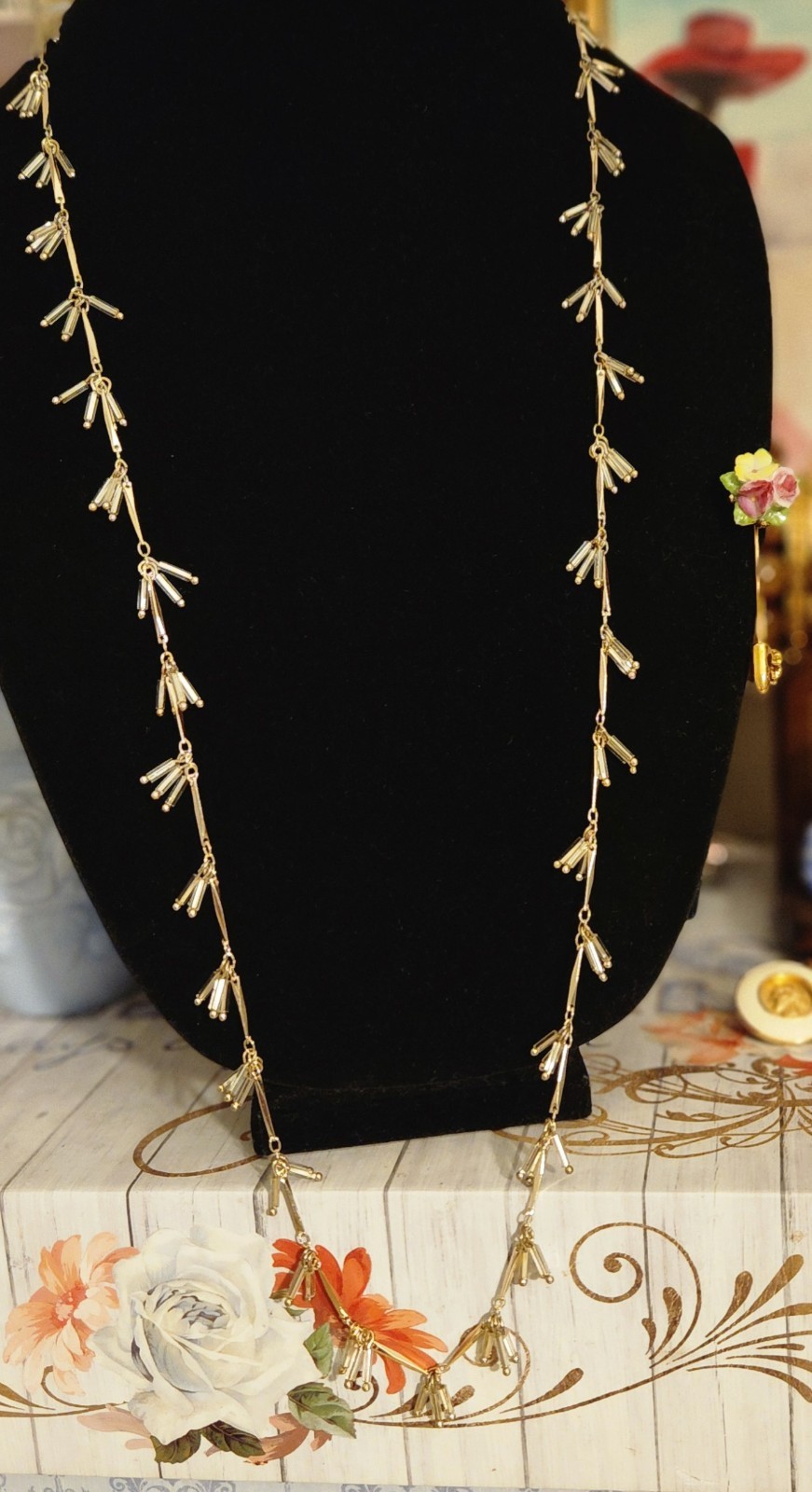 VTG Goldtone, Clear Elongated Glass charm Beads, Station Necklace