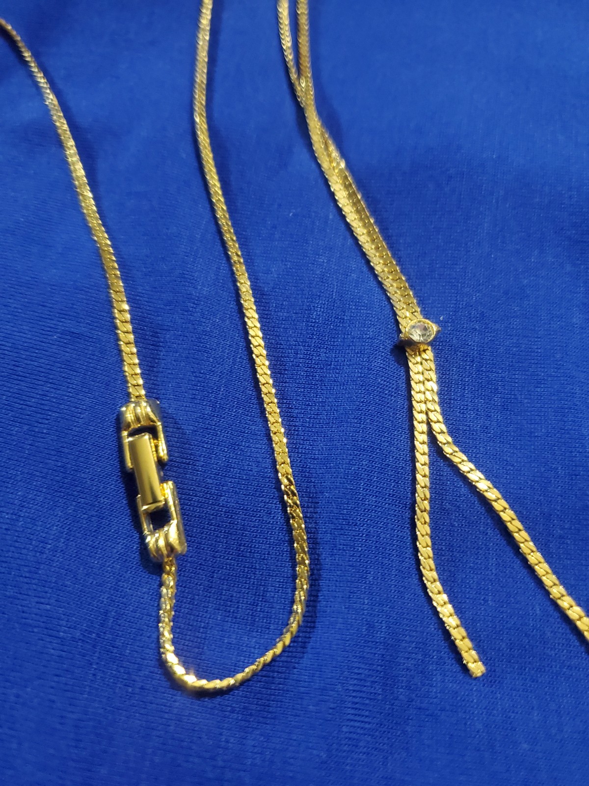 Mixed Lot 5 Pieces * Monet * Avon * Goldette *3 Necklaces*2 Sets of ER